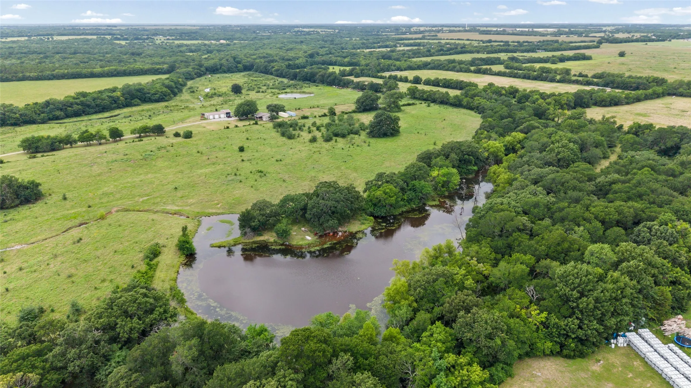 Improved Land For Sale in Fannin County , 32.243 Acres S Hwy 121 Highway, Bonham, Texas 75418, 0, 0, Garage spaces, 0 Sqft, built in 2002, mls#21309952, Real Estate Agent in Bonham, Homes For Sale in Fannin county, Homes For Sale in Bonham, Realtor in Bonham Texas, Real Estate Brokerage Independent Realty Texas, Luminita Cordes Realtor