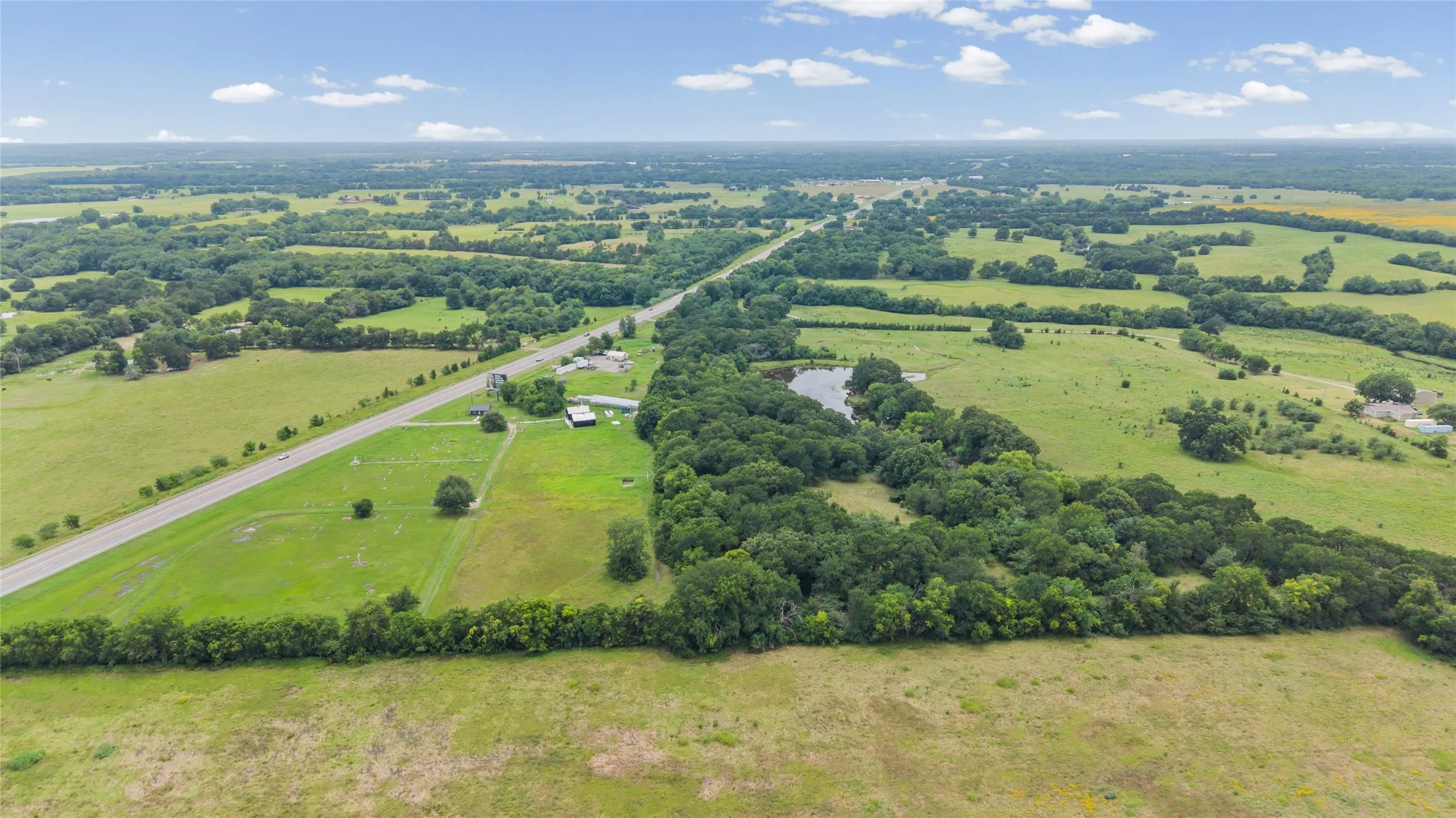 Improved Land For Sale in Fannin County , 32.243 Acres S Hwy 121 Highway, Bonham, Texas 75418, 0, 0, Garage spaces, 0 Sqft, built in 2002, mls#21309952, Real Estate Agent in Bonham, Homes For Sale in Fannin county, Homes For Sale in Bonham, Realtor in Bonham Texas, Real Estate Brokerage Independent Realty Texas, Luminita Cordes Realtor