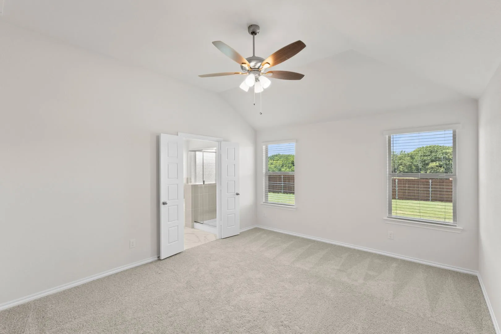 2613 River Bank-Primary Suite-1