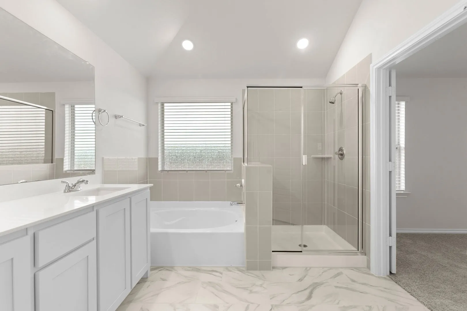 2613 River Bank-Primary Suite-6