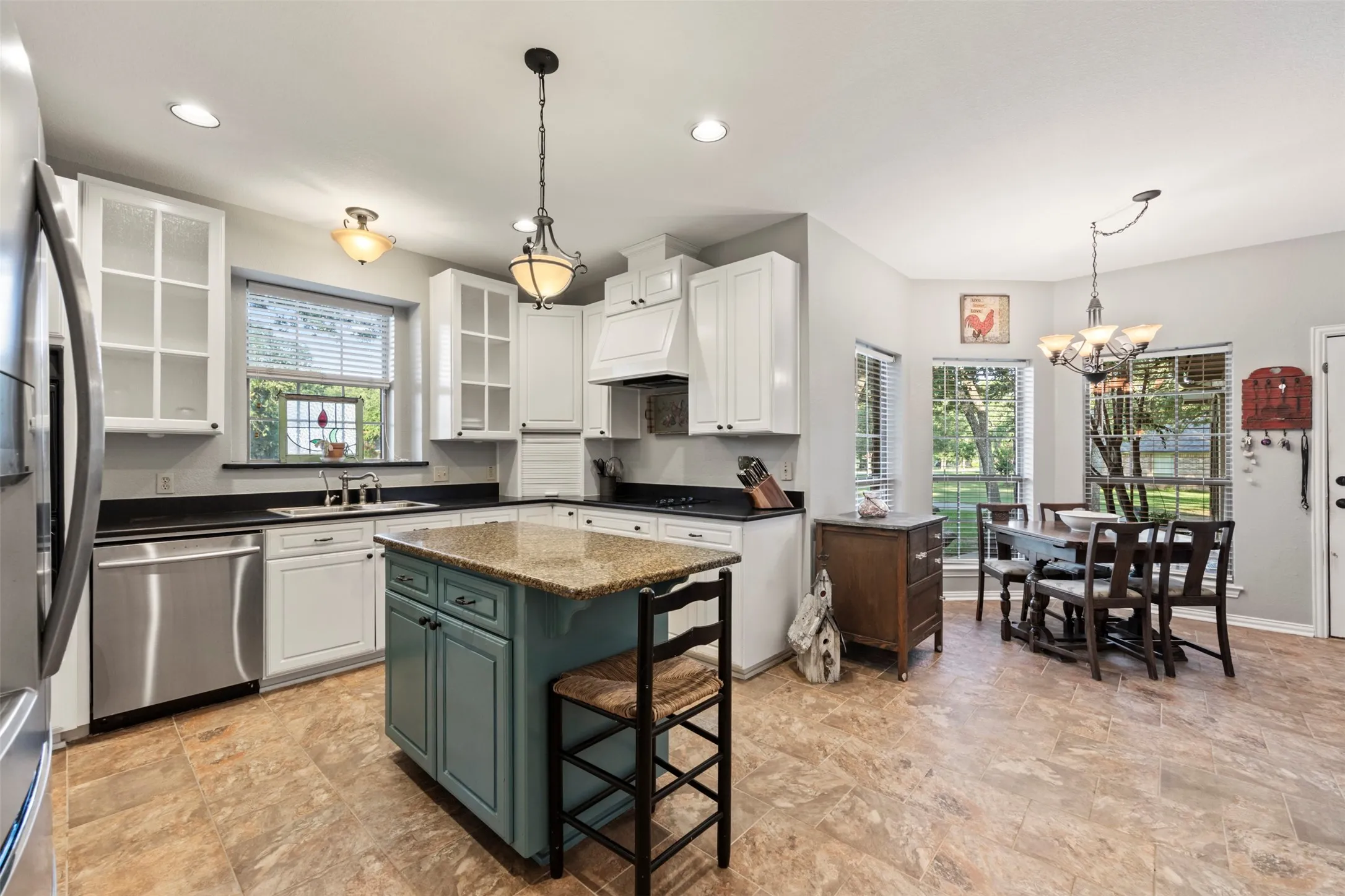 Gorgeous eat-in kitchen with lovely center island.
