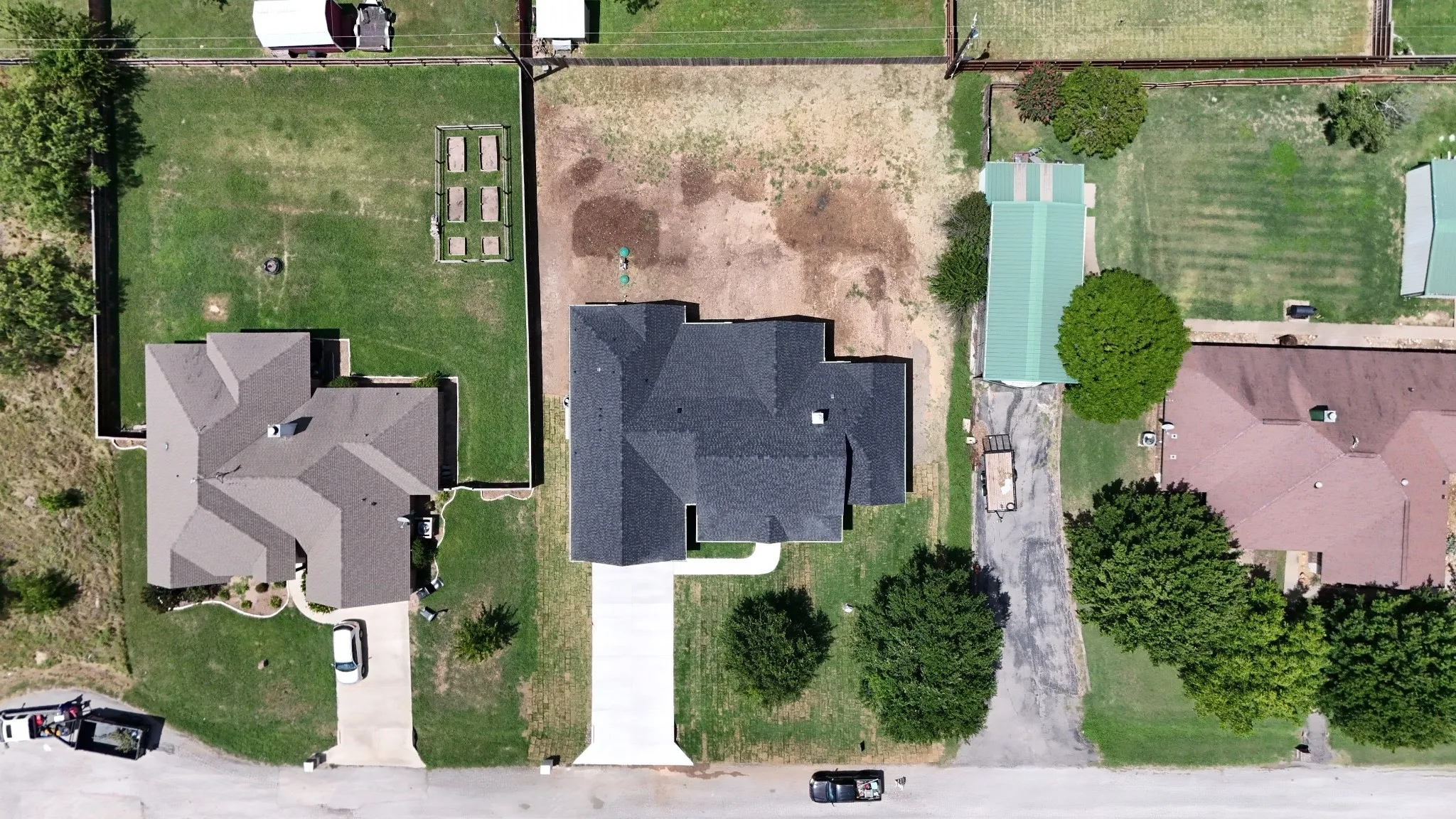 Contemporary asphalt shingle roofing with a distinct architectural design