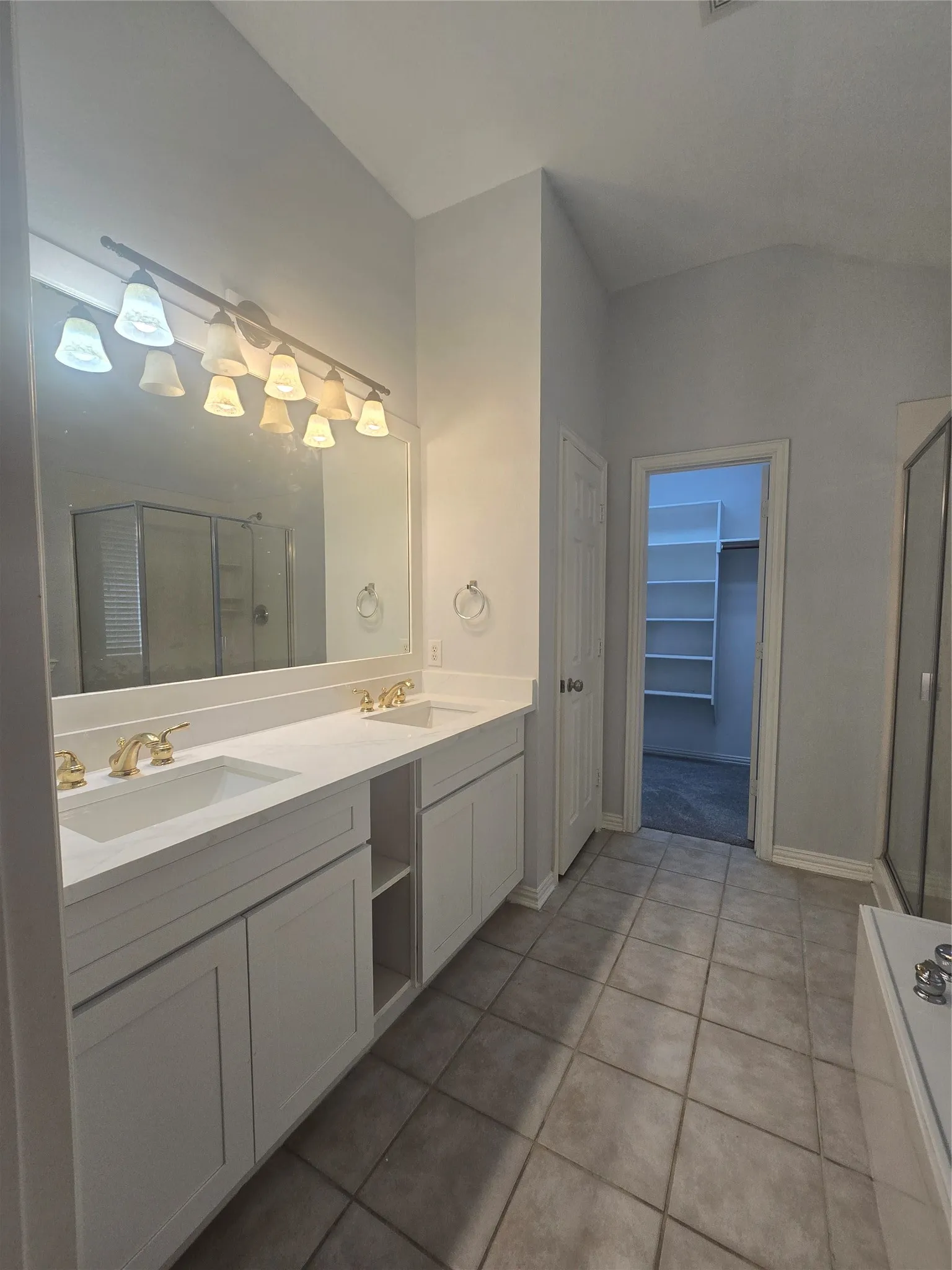 Single Family Residence For Rent in Collin County , 7617 Uvalde Way, Mc Kinney, Texas 75071, 4 Bedroom, 2 Bathroom, 2 Garage spaces, 2,456 Sqft, built in 2004, mls#21316556, Real Estate Agent in Mc Kinney, Homes For Rent in Collin county, Homes For Rent in Mc Kinney, Realtor in Mc Kinney Texas, Real Estate Brokerage Independent Realty Texas, Luminita Cordes Realtor