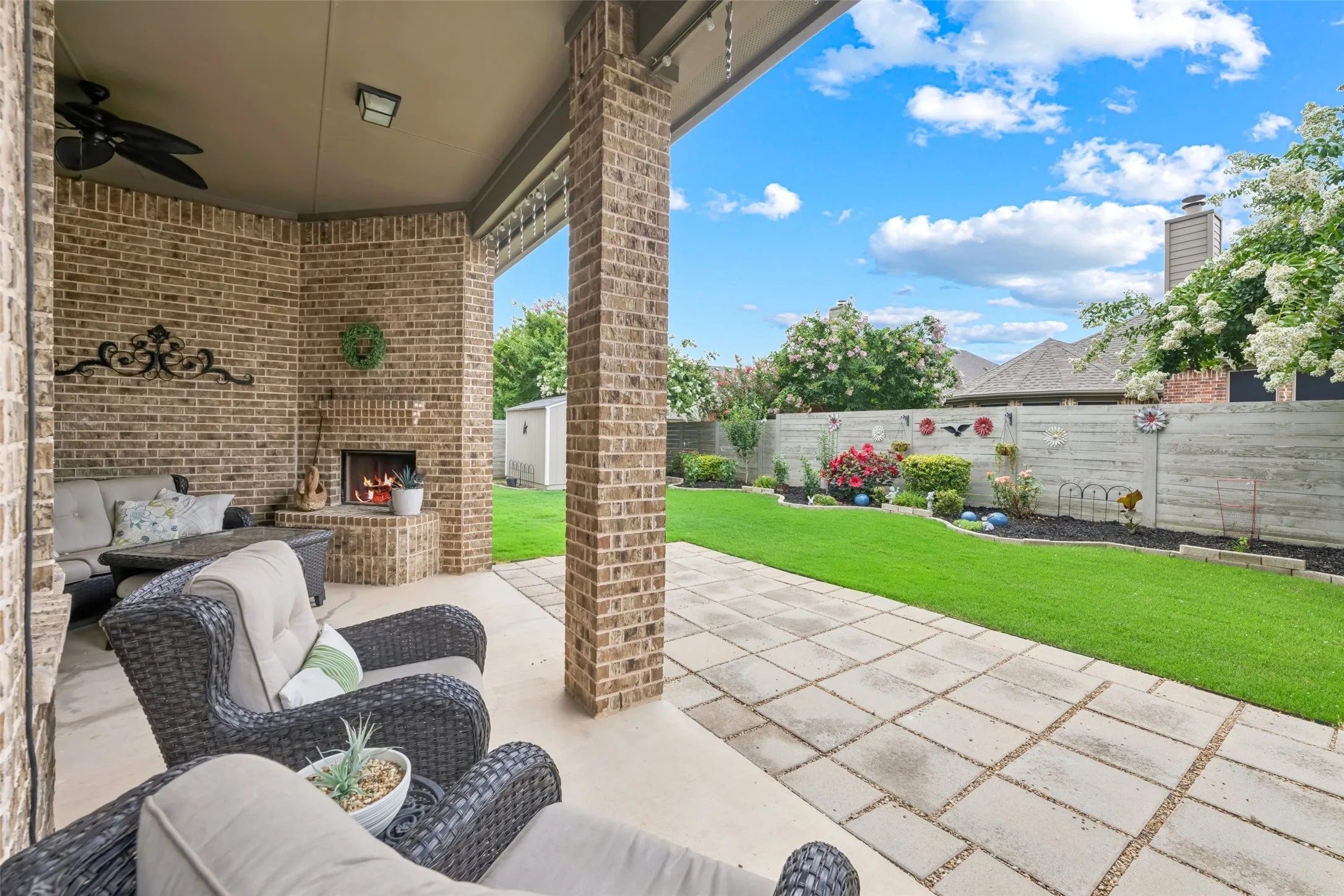 Single Family Residence For Sale in Denton County , 1509 9th Street, Argyle, Texas 76226, 4 Bedroom, 3 Bathroom, 2 Garage spaces, 2,585 Sqft, built in 2016, mls#21311750, Real Estate Agent in Argyle, Homes For Sale in Denton county, Homes For Sale in Argyle, Realtor in Argyle Texas, Real Estate Brokerage Independent Realty Texas, Luminita Cordes Realtor