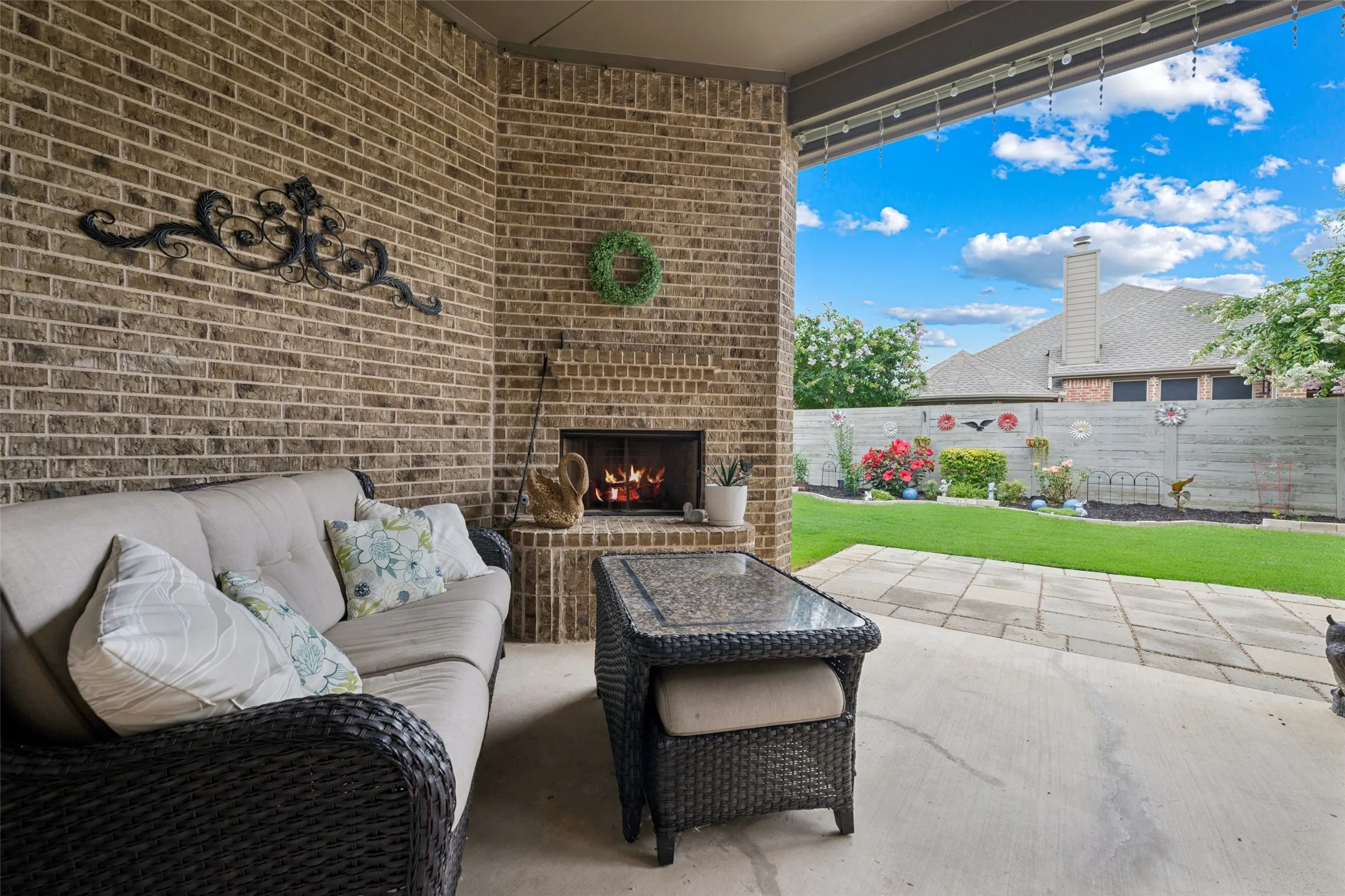 Single Family Residence For Sale in Denton County , 1509 9th Street, Argyle, Texas 76226, 4 Bedroom, 3 Bathroom, 2 Garage spaces, 2,585 Sqft, built in 2016, mls#21311750, Real Estate Agent in Argyle, Homes For Sale in Denton county, Homes For Sale in Argyle, Realtor in Argyle Texas, Real Estate Brokerage Independent Realty Texas, Luminita Cordes Realtor