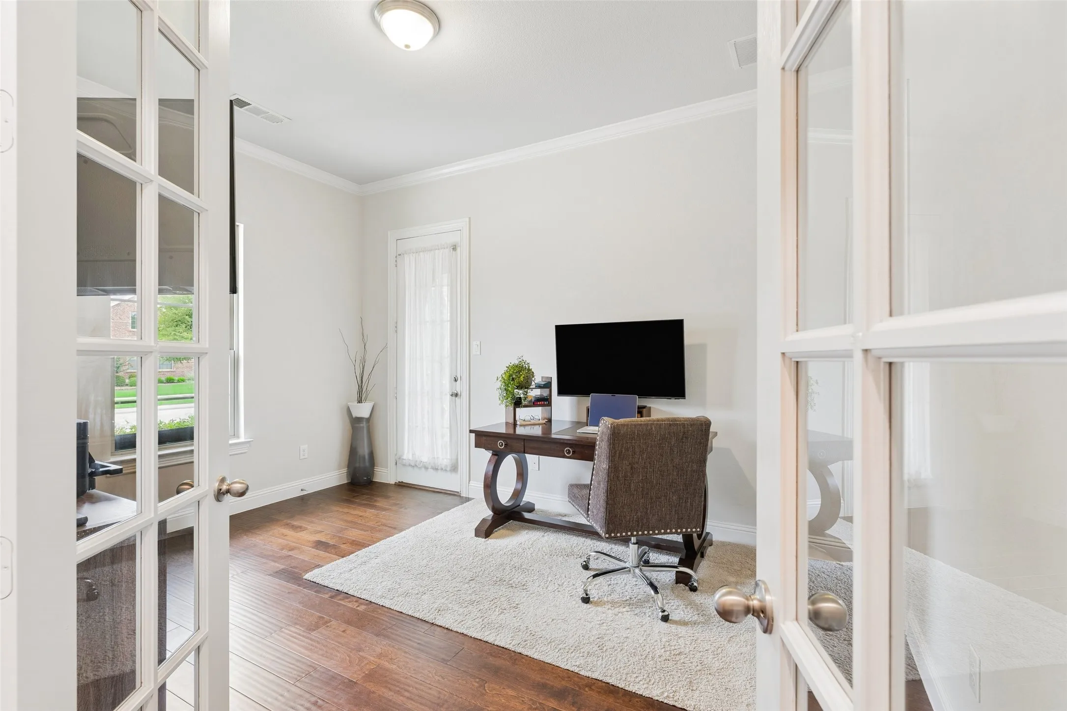 Single Family Residence For Sale in Denton County , 1509 9th Street, Argyle, Texas 76226, 4 Bedroom, 3 Bathroom, 2 Garage spaces, 2,585 Sqft, built in 2016, mls#21311750, Real Estate Agent in Argyle, Homes For Sale in Denton county, Homes For Sale in Argyle, Realtor in Argyle Texas, Real Estate Brokerage Independent Realty Texas, Luminita Cordes Realtor