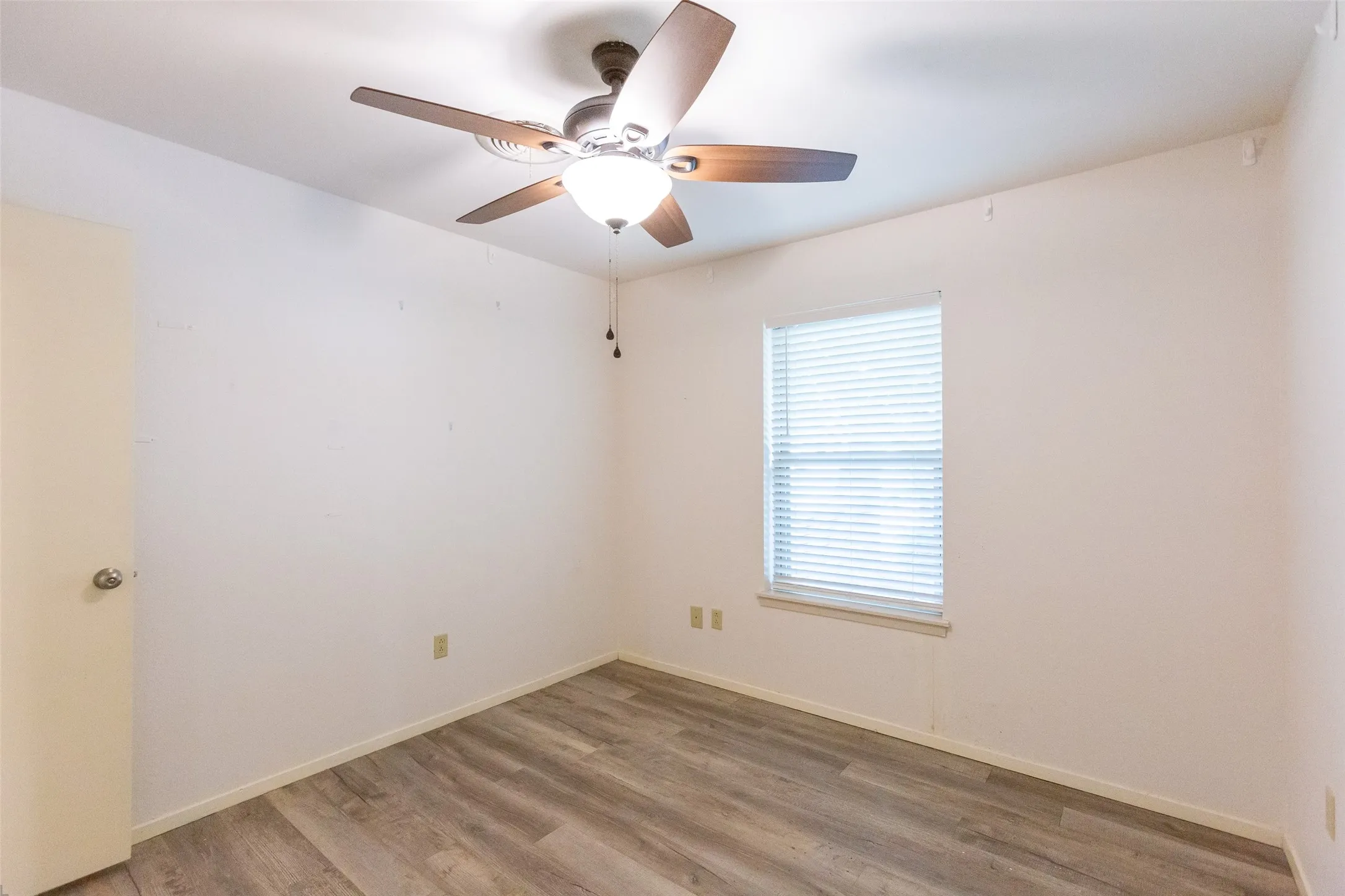 Single Family Residence For Sale in Taylor County , 8001 Weehunt Court, Abilene, Texas 79606, 3 Bedroom, 2 Bathroom, 2 Garage spaces, 1,618 Sqft, built in 1981, mls#21316573, Real Estate Agent in Abilene, Homes For Sale in Taylor county, Homes For Sale in Abilene, Realtor in Abilene Texas, Real Estate Brokerage Independent Realty Texas, Luminita Cordes Realtor