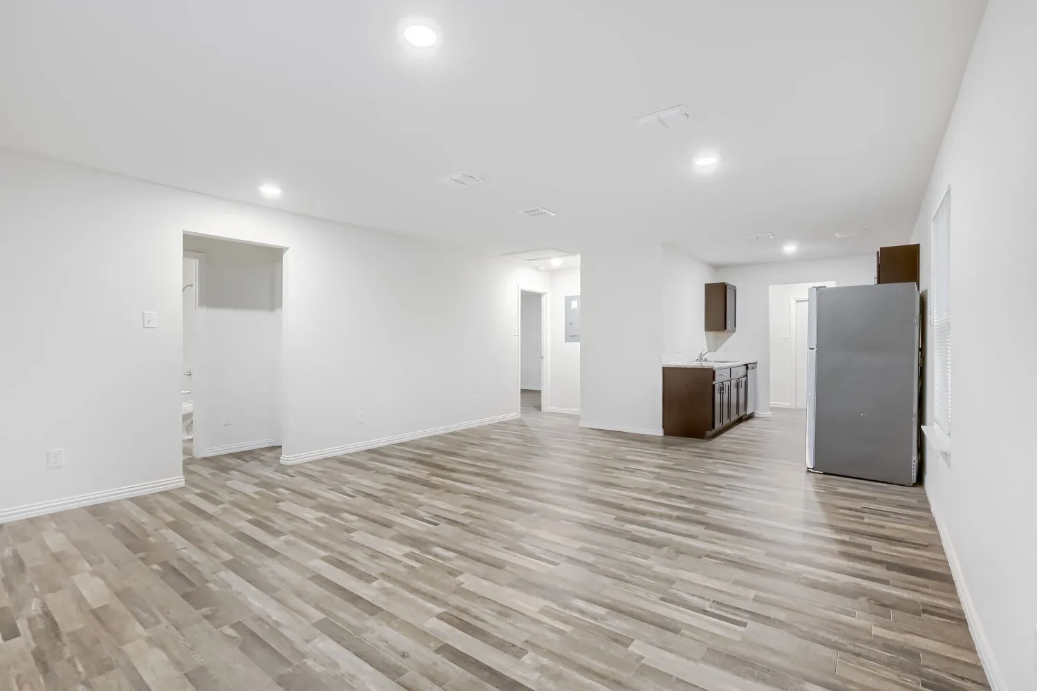 Single Family Residence For Sale in Mc Lennan County , 544 Lenox Street, Waco, Texas 76704, 3 Bedroom, 2 Bathroom, Garage spaces, 1,109 Sqft, built in 2022, mls#21316574, Real Estate Agent in Waco, Homes For Sale in Mc Lennan county, Homes For Sale in Waco, Realtor in Waco Texas, Real Estate Brokerage Independent Realty Texas, Luminita Cordes Realtor
