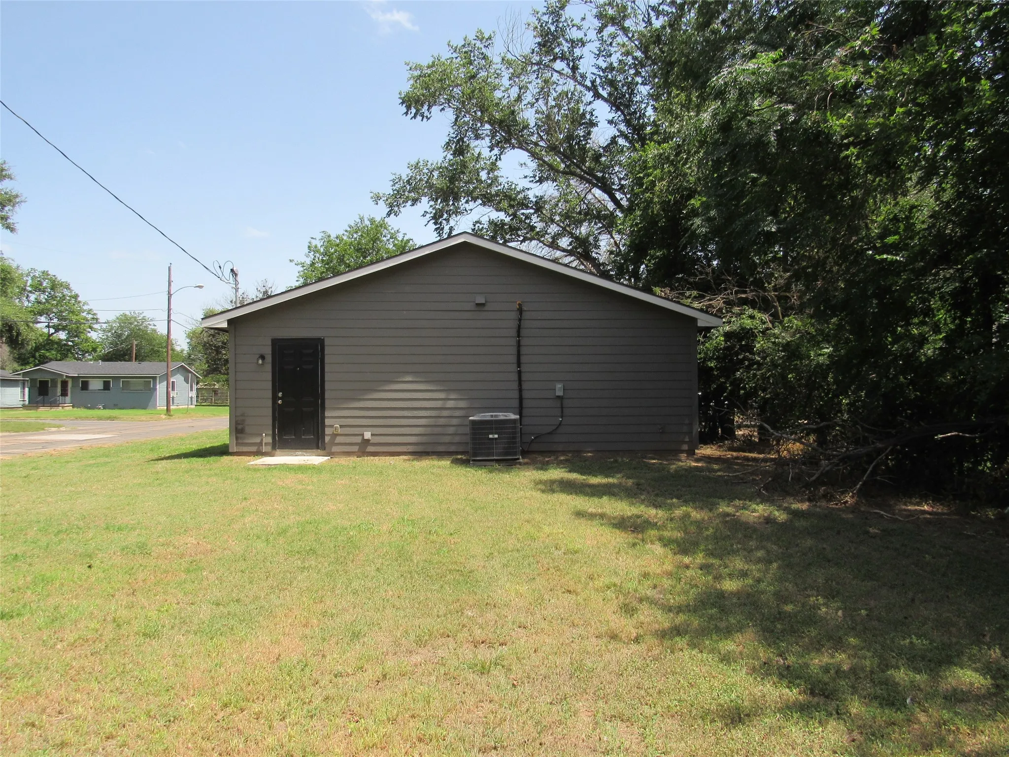 Single Family Residence For Sale in Mc Lennan County , 544 Lenox Street, Waco, Texas 76704, 3 Bedroom, 2 Bathroom, Garage spaces, 1,109 Sqft, built in 2022, mls#21316574, Real Estate Agent in Waco, Homes For Sale in Mc Lennan county, Homes For Sale in Waco, Realtor in Waco Texas, Real Estate Brokerage Independent Realty Texas, Luminita Cordes Realtor