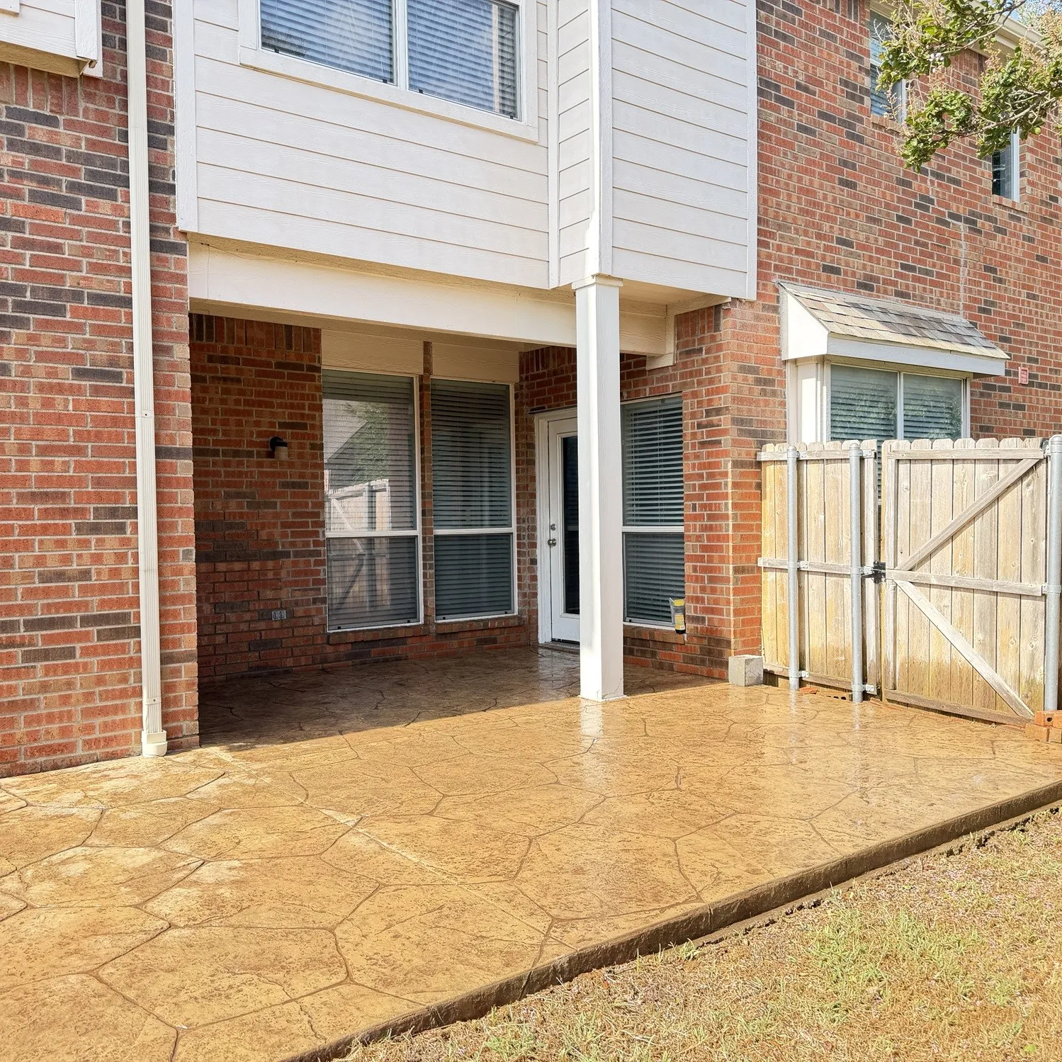 Single Family Residence For Sale in Collin County , 7198 Richmond Drive, Frisco, Texas 75035, 3 Bedroom, 3 Bathroom, 2 Garage spaces, 1,941 Sqft, built in 2002, Price $410,000, mls#21316575, Real Estate Agent in Frisco, Homes For Sale in Collin county, Homes For Sale in Frisco, Realtor in Frisco Texas, Real Estate Brokerage Independent Realty Texas, Luminita Cordes Realtor
