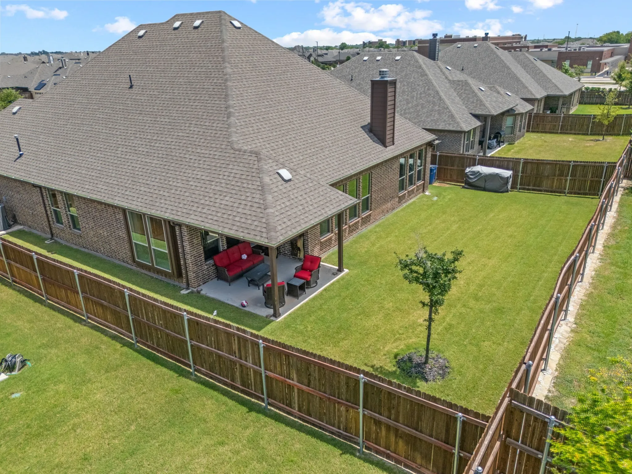 Single Family Residence For Sale in Ellis County , 448 Bessie Coleman Boulevard, Waxahachie, Texas 75165, 3 Bedroom, 3 Bathroom, 2 Garage spaces, 2,641 Sqft, built in 2022, mls#21316521, Real Estate Agent in Waxahachie, Homes For Sale in Ellis county, Homes For Sale in Waxahachie, Realtor in Waxahachie Texas, Real Estate Brokerage Independent Realty Texas, Luminita Cordes Realtor