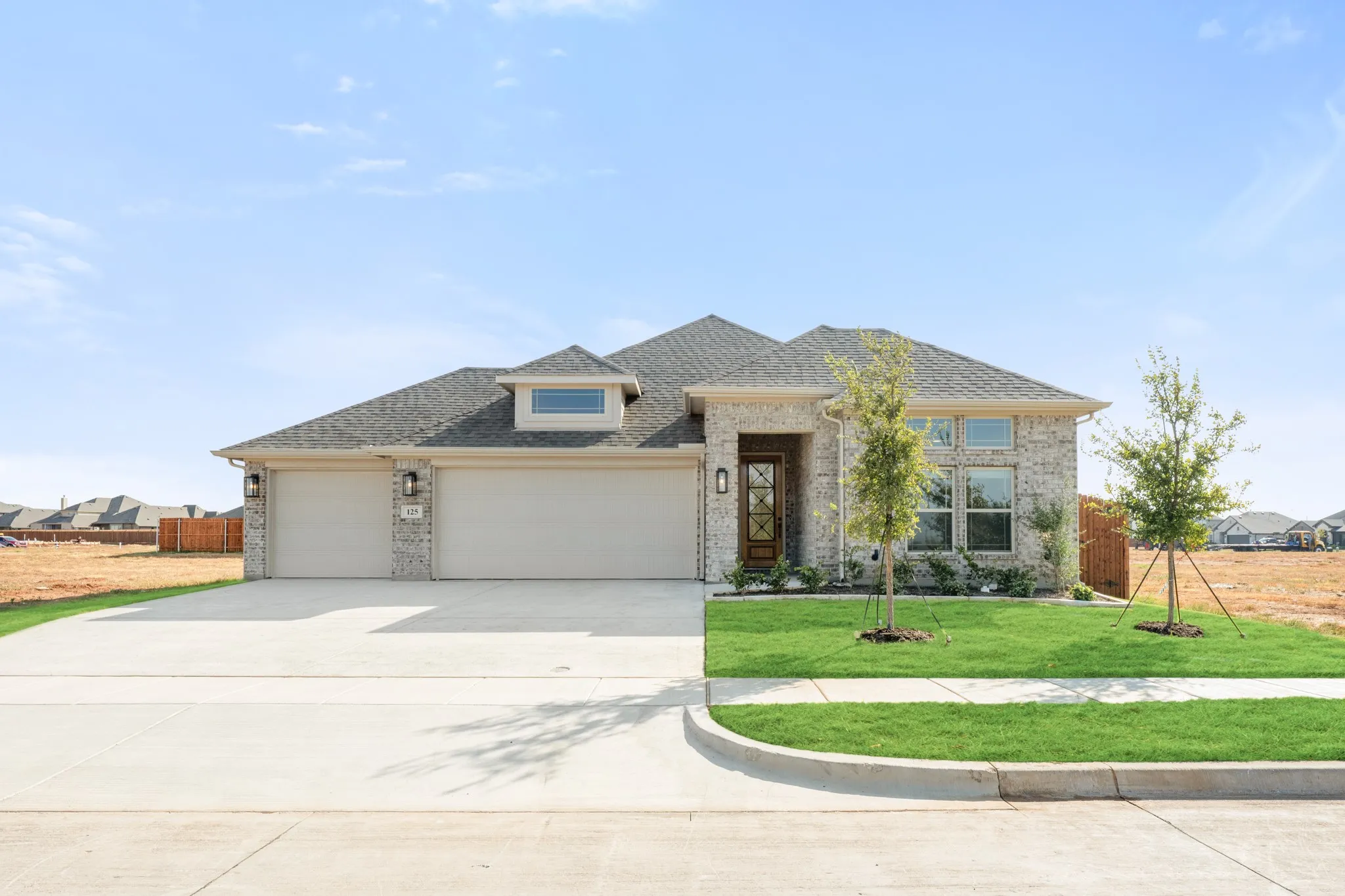 Single Family Residence For Sale in Hood County , 125 Ponce De Leon Drive, Granbury, Texas 76048, 3 Bedroom, 2 Bathroom, 3 Garage spaces, 2,101 Sqft, built in 2025, mls#21316591, Real Estate Agent in Granbury, Homes For Sale in Hood county, Homes For Sale in Granbury, Realtor in Granbury Texas, Real Estate Brokerage Independent Realty Texas, Luminita Cordes Realtor