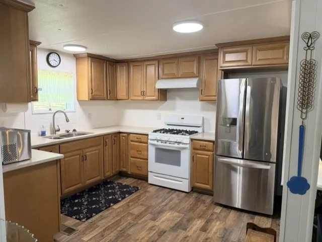Mobile Home For Sale in Montague County , 168 Catfish Trail, Bowie, Texas 76230, 3 Bedroom, 2 Bathroom, Garage spaces, 1,312 Sqft, built in 1983, mls#21316592, Real Estate Agent in Bowie, Homes For Sale in Montague county, Homes For Sale in Bowie, Realtor in Bowie Texas, Real Estate Brokerage Independent Realty Texas, Luminita Cordes Realtor