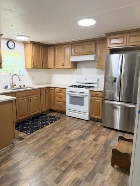 Mobile Home For Sale in Montague County , 168 Catfish Trail, Bowie, Texas 76230, 3 Bedroom, 2 Bathroom, Garage spaces, 1,312 Sqft, built in 1983, mls#21316592, Real Estate Agent in Bowie, Homes For Sale in Montague county, Homes For Sale in Bowie, Realtor in Bowie Texas, Real Estate Brokerage Independent Realty Texas, Luminita Cordes Realtor