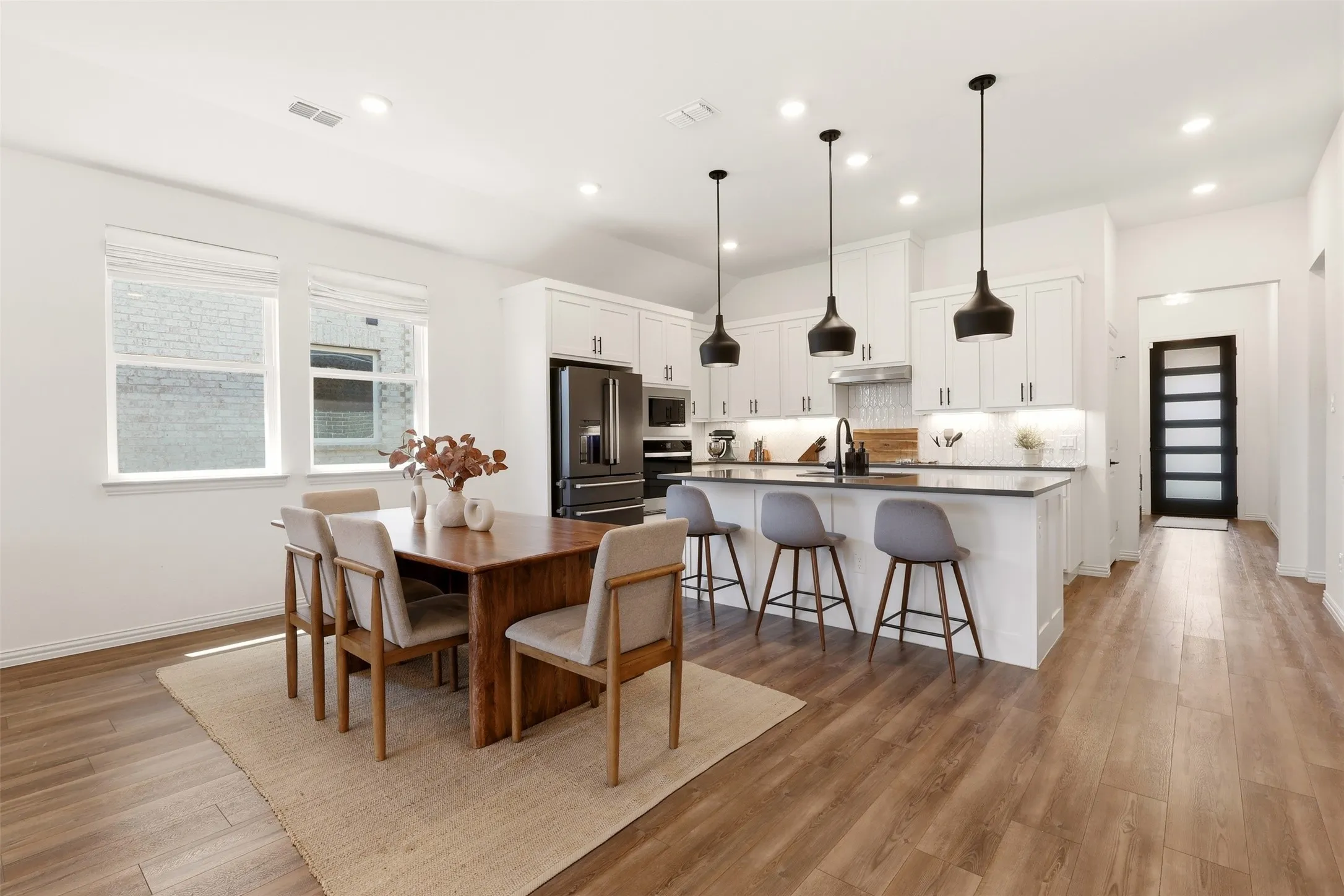 Single Family Residence For Rent in Collin County , 721 Declaration Drive, Princeton, Texas 75407, 4 Bedroom, 3 Bathroom, 2 Garage spaces, 2,264 Sqft, built in 2023, mls#21316071, Real Estate Agent in Princeton, Homes For Rent in Collin county, Homes For Rent in Princeton, Realtor in Princeton Texas, Real Estate Brokerage Independent Realty Texas, Luminita Cordes Realtor