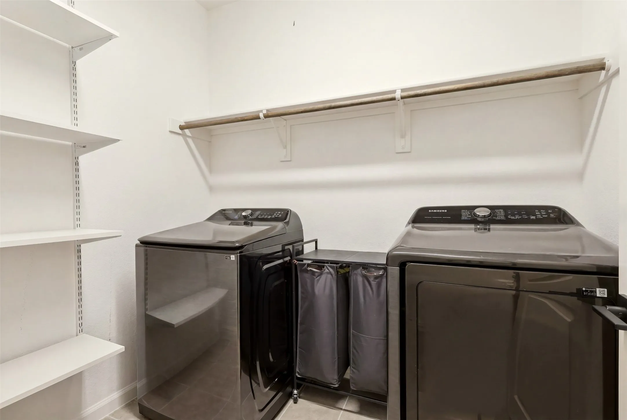 Single Family Residence For Rent in Collin County , 721 Declaration Drive, Princeton, Texas 75407, 4 Bedroom, 3 Bathroom, 2 Garage spaces, 2,264 Sqft, built in 2023, mls#21316071, Real Estate Agent in Princeton, Homes For Rent in Collin county, Homes For Rent in Princeton, Realtor in Princeton Texas, Real Estate Brokerage Independent Realty Texas, Luminita Cordes Realtor