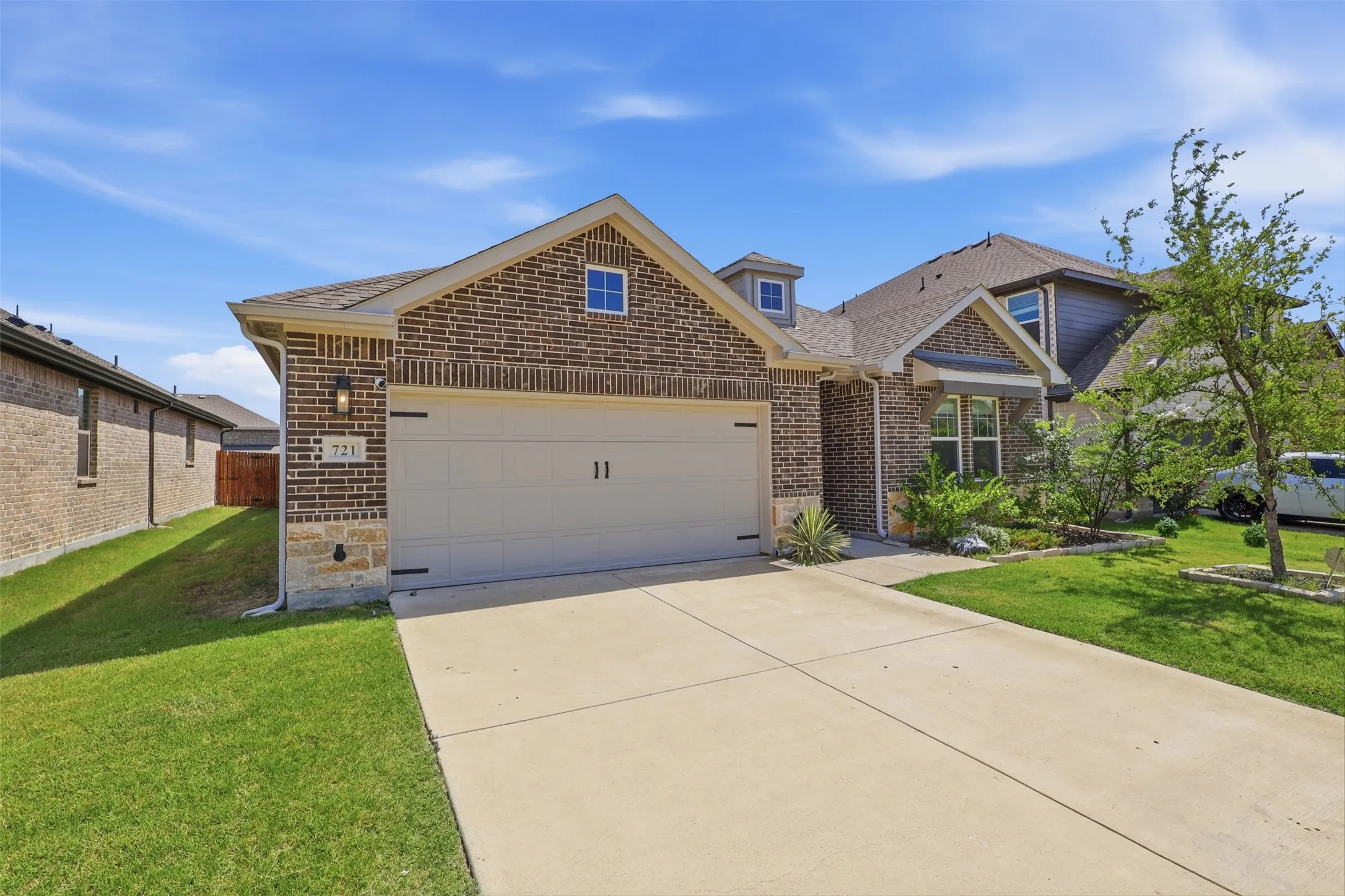 Single Family Residence For Rent in Collin County , 721 Declaration Drive, Princeton, Texas 75407, 4 Bedroom, 3 Bathroom, 2 Garage spaces, 2,264 Sqft, built in 2023, mls#21316071, Real Estate Agent in Princeton, Homes For Rent in Collin county, Homes For Rent in Princeton, Realtor in Princeton Texas, Real Estate Brokerage Independent Realty Texas, Luminita Cordes Realtor