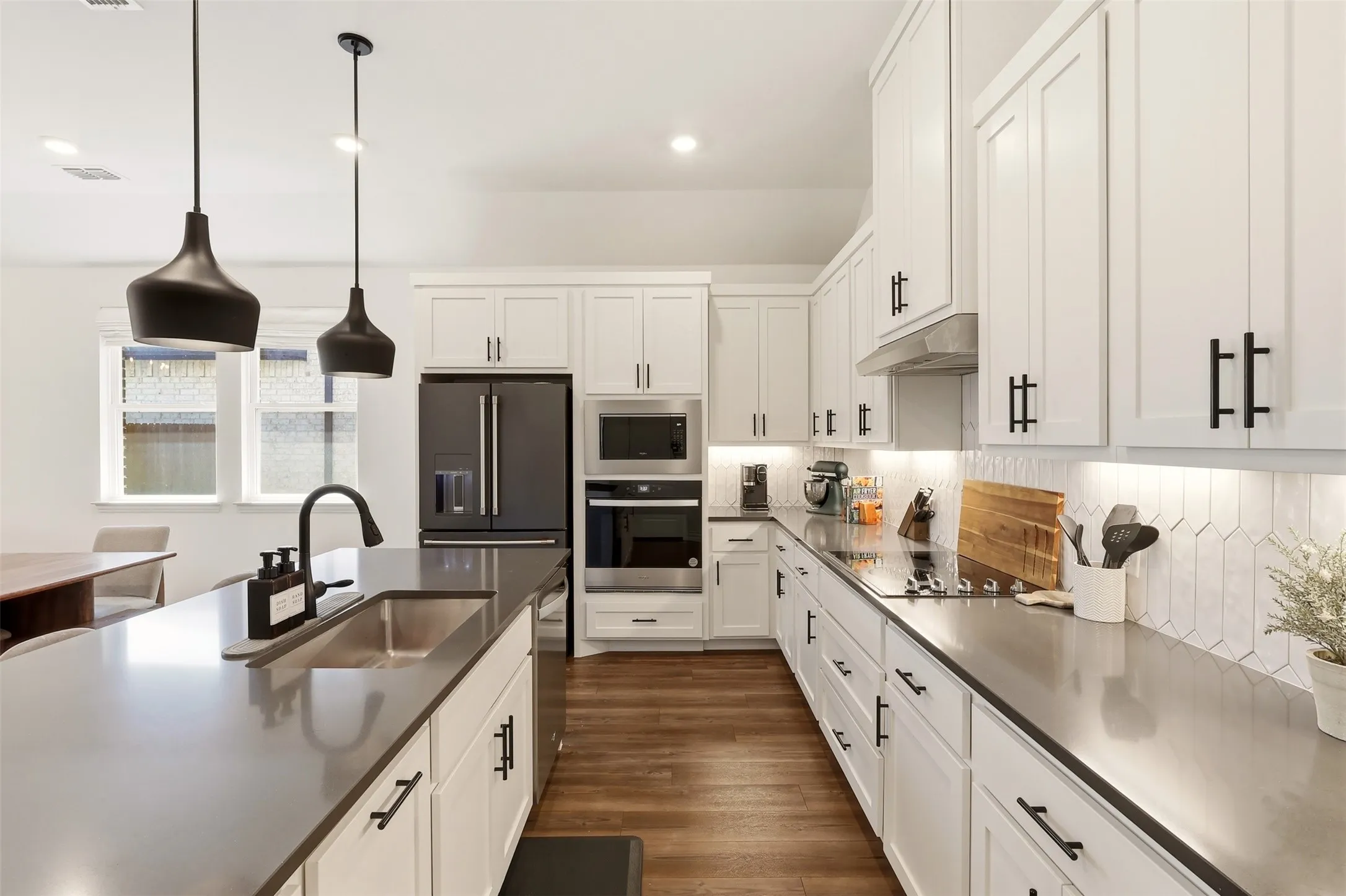 Single Family Residence For Rent in Collin County , 721 Declaration Drive, Princeton, Texas 75407, 4 Bedroom, 3 Bathroom, 2 Garage spaces, 2,264 Sqft, built in 2023, mls#21316071, Real Estate Agent in Princeton, Homes For Rent in Collin county, Homes For Rent in Princeton, Realtor in Princeton Texas, Real Estate Brokerage Independent Realty Texas, Luminita Cordes Realtor