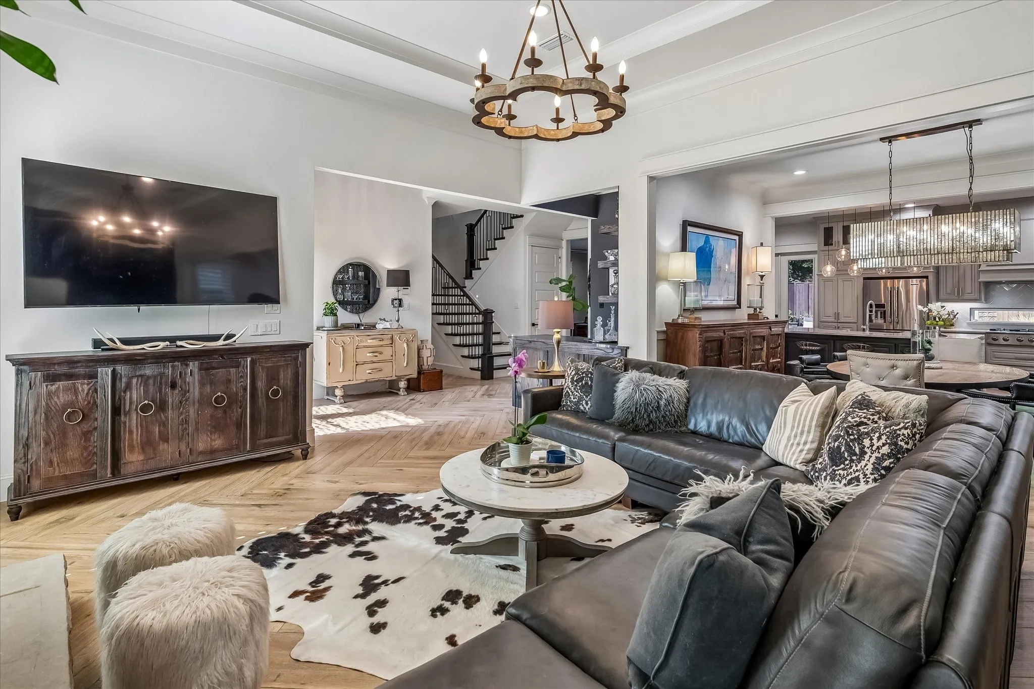 Single Family Residence For Sale in Dallas County , 2121 Clearspring Drive S, Irving, Texas 75063, 5 Bedroom, 4 Bathroom, 3 Garage spaces, 3,412 Sqft, built in 1986, mls#21316478, Real Estate Agent in Irving, Homes For Sale in Dallas county, Homes For Sale in Irving, Realtor in Irving Texas, Real Estate Brokerage Independent Realty Texas, Luminita Cordes Realtor