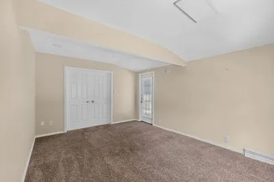 Single Family Residence For Sale in Dallas County , 1157 Meadow Park Lane, Grand Prairie, Texas 75052, 3 Bedroom, 2 Bathroom, 2 Garage spaces, 1,541 Sqft, built in 1985, mls#21316611, Real Estate Agent in Grand Prairie, Homes For Sale in Dallas county, Homes For Sale in Grand Prairie, Realtor in Grand Prairie Texas, Real Estate Brokerage Independent Realty Texas, Luminita Cordes Realtor