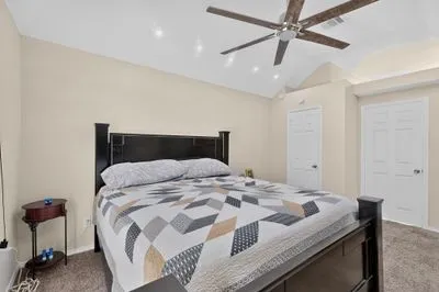 Single Family Residence For Sale in Dallas County , 1157 Meadow Park Lane, Grand Prairie, Texas 75052, 3 Bedroom, 2 Bathroom, 2 Garage spaces, 1,541 Sqft, built in 1985, mls#21316611, Real Estate Agent in Grand Prairie, Homes For Sale in Dallas county, Homes For Sale in Grand Prairie, Realtor in Grand Prairie Texas, Real Estate Brokerage Independent Realty Texas, Luminita Cordes Realtor