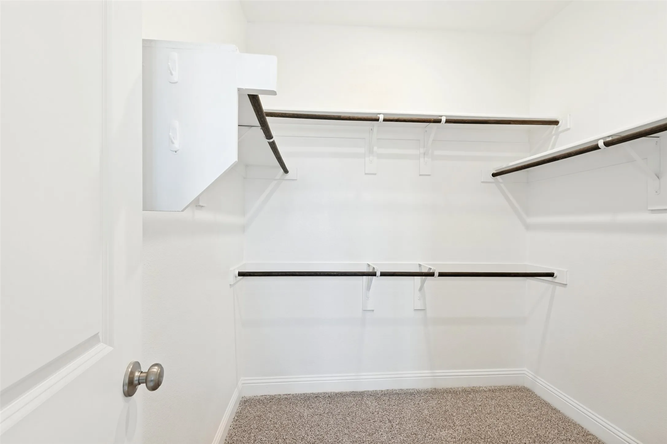Townhouse For Rent in Denton County , 533 Hutchinson Lane, Lewisville, Texas 75077, 3 Bedroom, 3 Bathroom, 2 Garage spaces, 1,936 Sqft, built in 2022, mls#21316617, Real Estate Agent in Lewisville, Homes For Rent in Denton county, Homes For Rent in Lewisville, Realtor in Lewisville Texas, Real Estate Brokerage Independent Realty Texas, Luminita Cordes Realtor