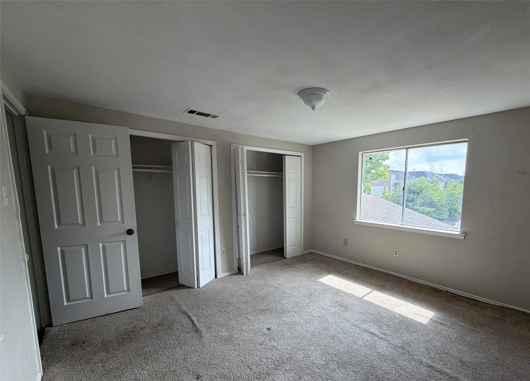 Single Family Residence For Sale in Dallas County , 7791 Los Gatos Drive, Dallas, Texas 75232, 4 Bedroom, 2 Bathroom, Garage spaces, 2,092 Sqft, built in 1975, mls#21316493, Real Estate Agent in Dallas, Homes For Sale in Dallas county, Homes For Sale in Dallas, Realtor in Dallas Texas, Real Estate Brokerage Independent Realty Texas, Luminita Cordes Realtor