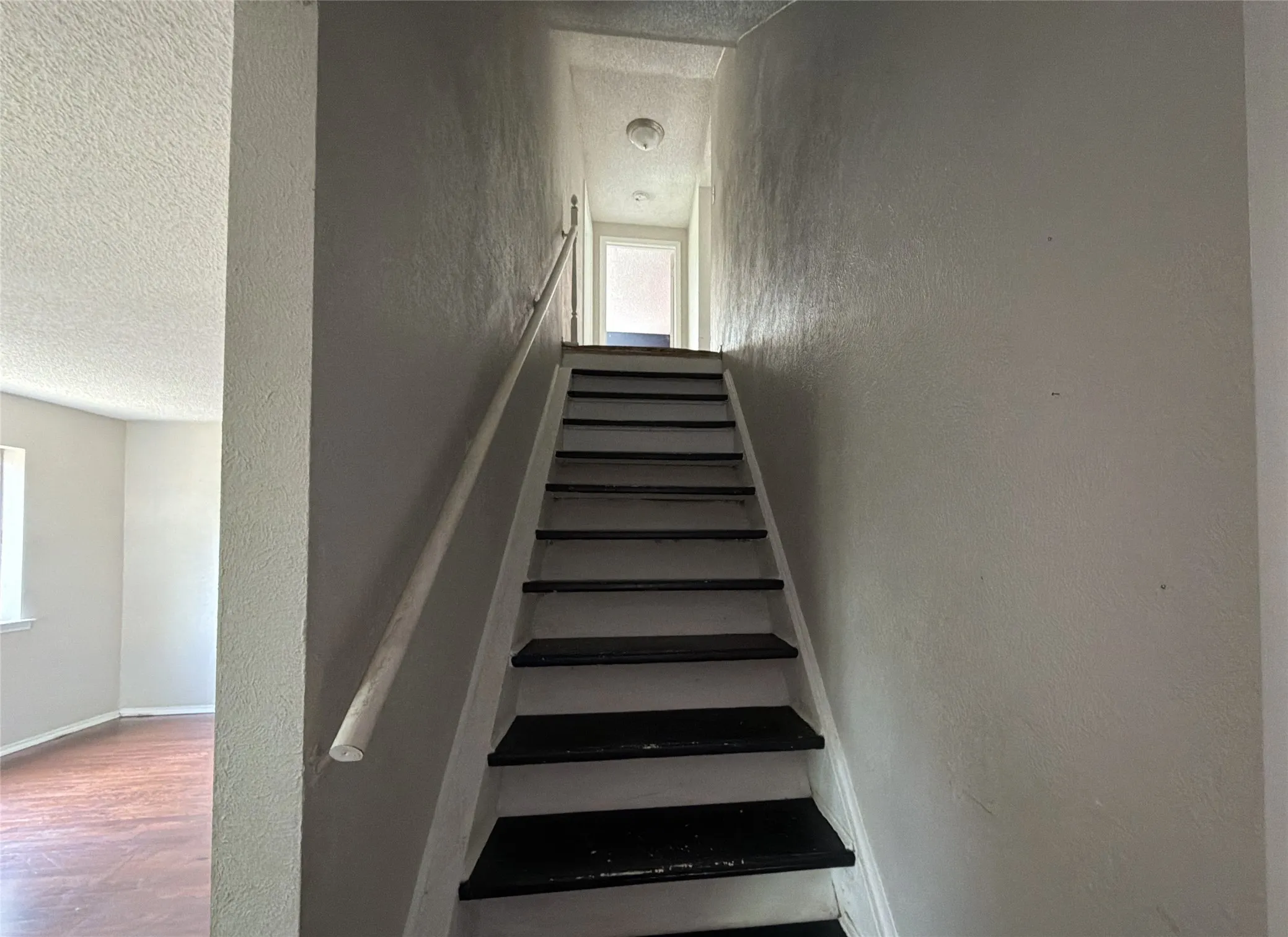 Single Family Residence For Sale in Dallas County , 7791 Los Gatos Drive, Dallas, Texas 75232, 4 Bedroom, 2 Bathroom, Garage spaces, 2,092 Sqft, built in 1975, mls#21316493, Real Estate Agent in Dallas, Homes For Sale in Dallas county, Homes For Sale in Dallas, Realtor in Dallas Texas, Real Estate Brokerage Independent Realty Texas, Luminita Cordes Realtor