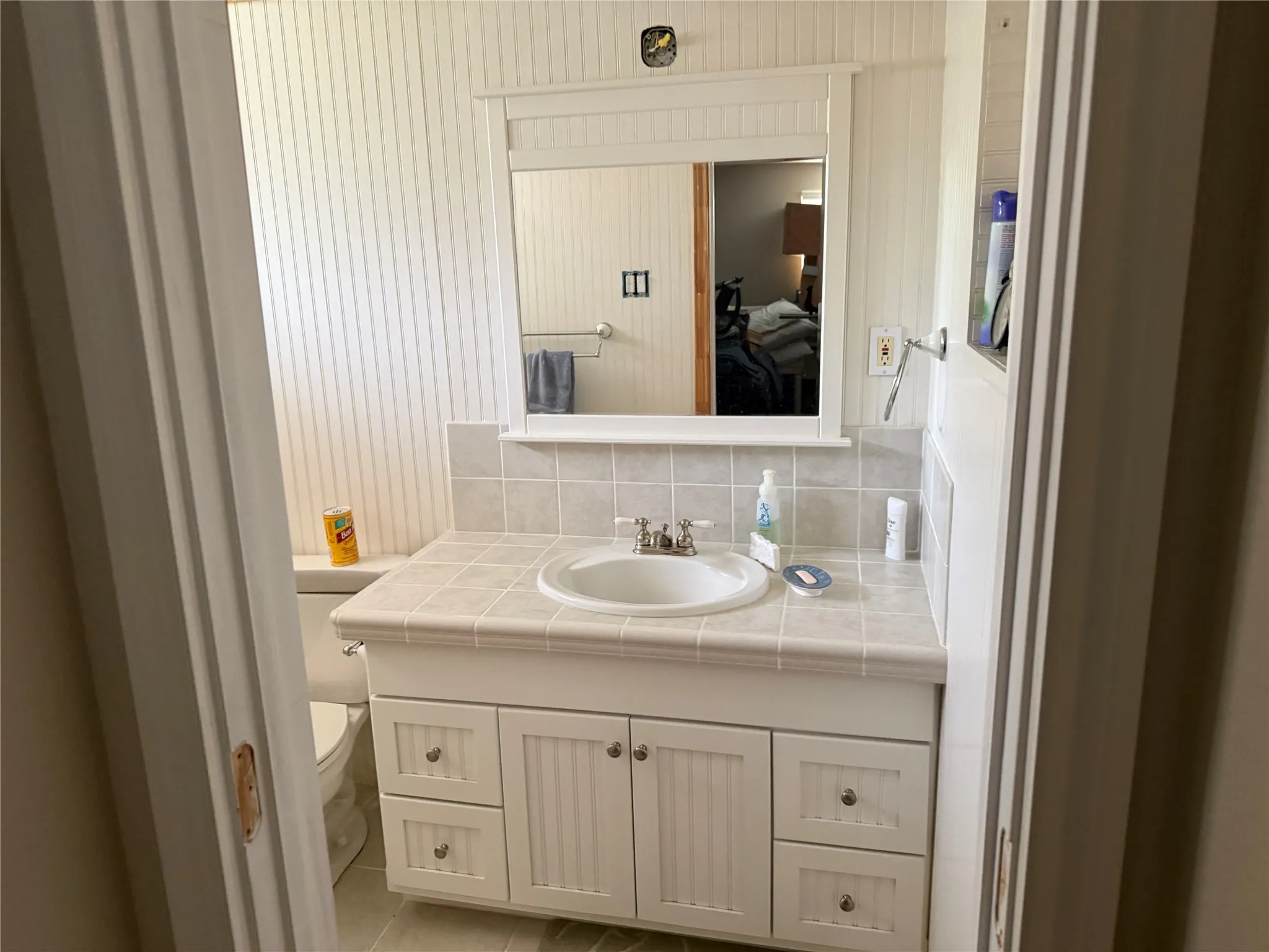 Single Family Residence For Sale in Dallas County , 2904 Bridal Wreath Lane, Dallas, Texas 75233, 4 Bedrooms, 4 Bathrooms, 2 Garage spaces, 2,598 Sqft, built in 1970, Price $279,000, mls#21316549, Real Estate Agent in Dallas, Homes For Sale in Dallas county, Homes For Sale in Dallas, Realtor in Dallas Texas, Real Estate Brokerage Independent Realty Texas, Luminita Cordes Realtor