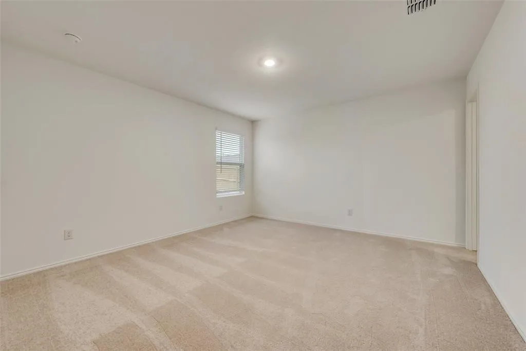 Single Family Residence For Rent in Tarrant County , 9724 Skyhawk Avenue, Fort Worth, Texas 76179, 3 Bedroom, 2 Bathroom, 2 Garage spaces, 1,411 Sqft, built in 2024, mls#21316681, Real Estate Agent in Fort Worth, Homes For Rent in Tarrant county, Homes For Rent in Fort Worth, Realtor in Fort Worth Texas, Real Estate Brokerage Independent Realty Texas, Luminita Cordes Realtor
