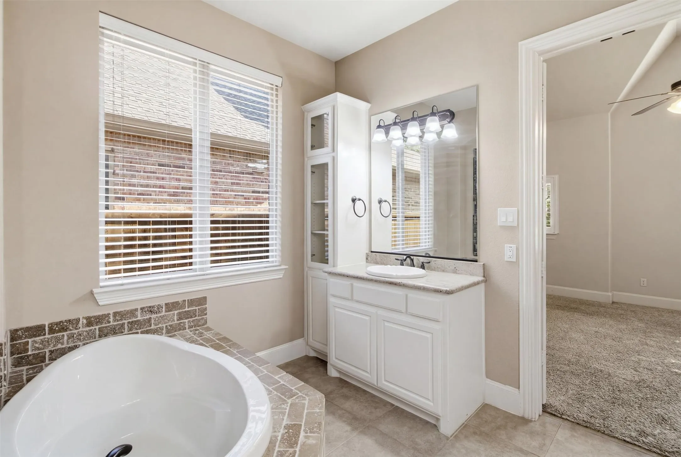 Single Family Residence For Sale in Collin County , 2270 Morning Dew Court, Allen, Texas 75013, 4 Bedroom, 3 Bathroom, 2 Garage spaces, 3,186 Sqft, built in 2013, mls#21316694, Real Estate Agent in Allen, Homes For Sale in Collin county, Homes For Sale in Allen, Realtor in Allen Texas, Real Estate Brokerage Independent Realty Texas, Luminita Cordes Realtor