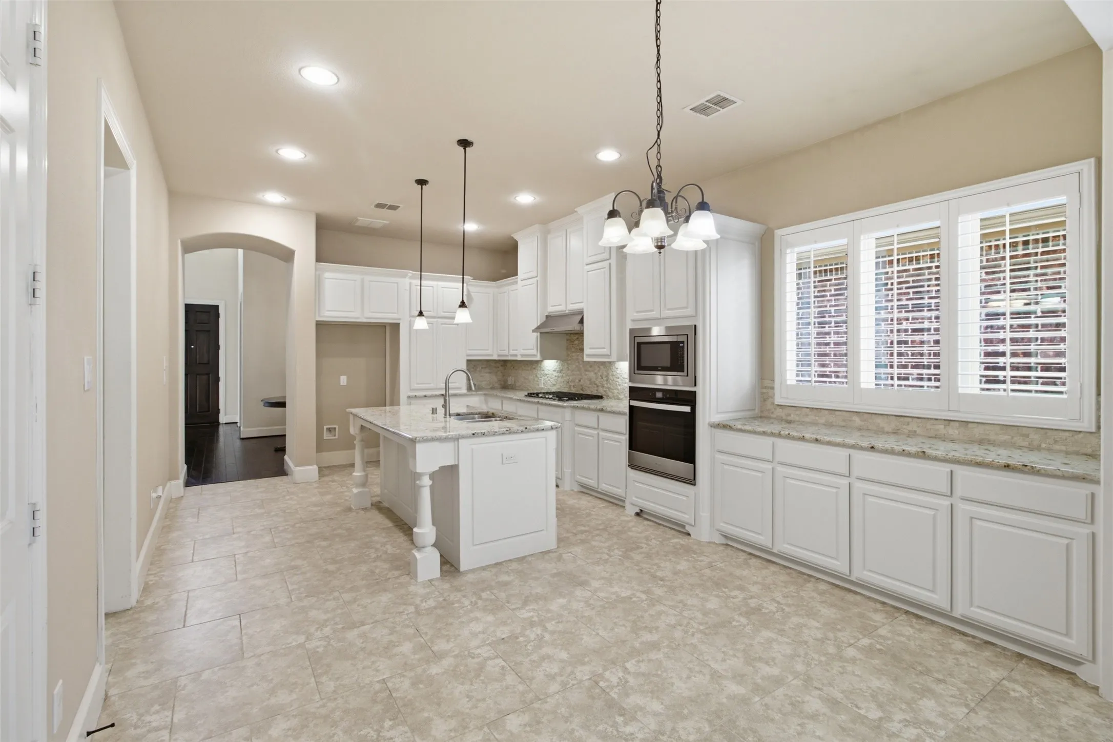 Single Family Residence For Sale in Collin County , 2270 Morning Dew Court, Allen, Texas 75013, 4 Bedroom, 3 Bathroom, 2 Garage spaces, 3,186 Sqft, built in 2013, mls#21316694, Real Estate Agent in Allen, Homes For Sale in Collin county, Homes For Sale in Allen, Realtor in Allen Texas, Real Estate Brokerage Independent Realty Texas, Luminita Cordes Realtor