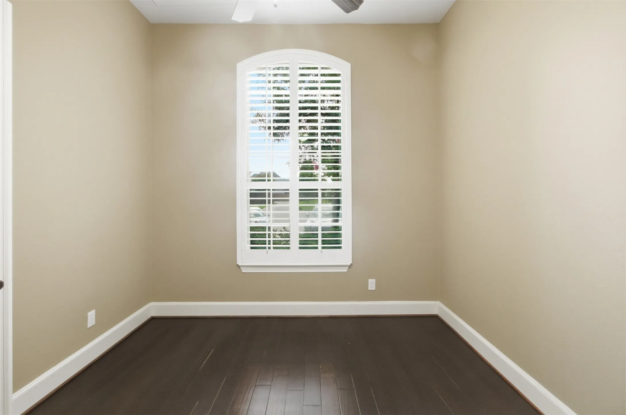 Single Family Residence For Sale in Collin County , 2270 Morning Dew Court, Allen, Texas 75013, 4 Bedroom, 3 Bathroom, 2 Garage spaces, 3,186 Sqft, built in 2013, mls#21316694, Real Estate Agent in Allen, Homes For Sale in Collin county, Homes For Sale in Allen, Realtor in Allen Texas, Real Estate Brokerage Independent Realty Texas, Luminita Cordes Realtor
