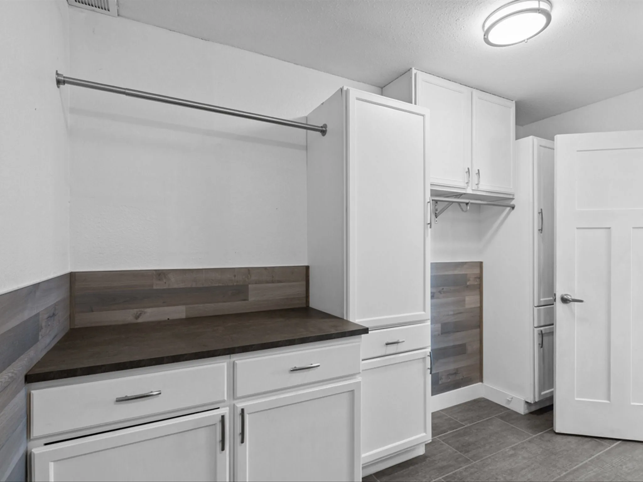 Single Family Residence For Rent in Tarrant County , 5304 Los Altos Road, Fort Worth, Texas 76244, 3 Bedroom, 3 Bathroom, 2 Garage spaces, 3,273 Sqft, built in 2002, mls#21316688, Real Estate Agent in Fort Worth, Homes For Rent in Tarrant county, Homes For Rent in Fort Worth, Realtor in Fort Worth Texas, Real Estate Brokerage Independent Realty Texas, Luminita Cordes Realtor