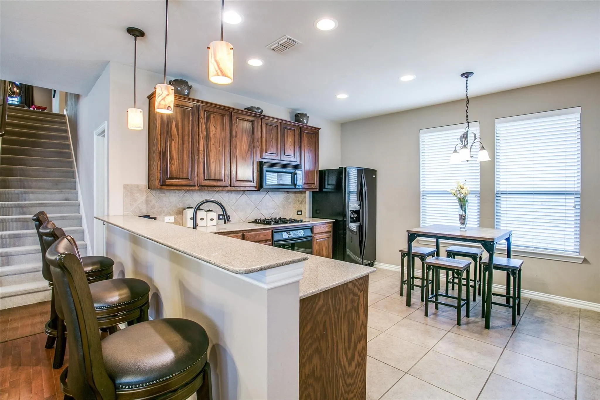 Single Family Residence For Rent in Collin County , 5424 Oakley Road, Mc Kinney, Texas 75070, 4 Bedroom, 3 Bathroom, 2 Garage spaces, 2,657 Sqft, built in 2004, mls#21316703, Real Estate Agent in Mc Kinney, Homes For Rent in Collin county, Homes For Rent in Mc Kinney, Realtor in Mc Kinney Texas, Real Estate Brokerage Independent Realty Texas, Luminita Cordes Realtor