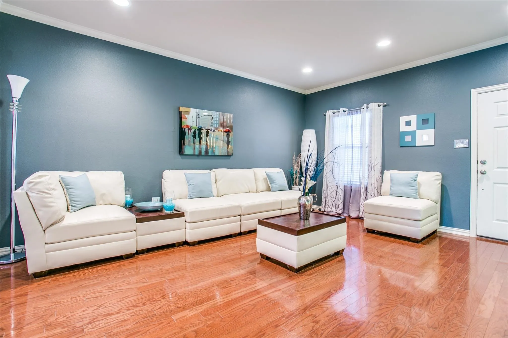 Single Family Residence For Rent in Collin County , 5424 Oakley Road, Mc Kinney, Texas 75070, 4 Bedroom, 3 Bathroom, 2 Garage spaces, 2,657 Sqft, built in 2004, mls#21316703, Real Estate Agent in Mc Kinney, Homes For Rent in Collin county, Homes For Rent in Mc Kinney, Realtor in Mc Kinney Texas, Real Estate Brokerage Independent Realty Texas, Luminita Cordes Realtor