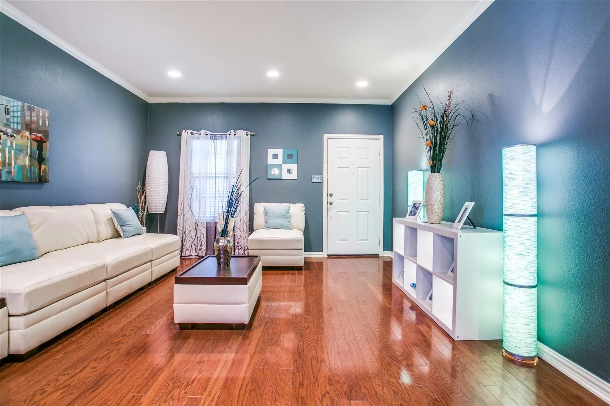 Single Family Residence For Rent in Collin County , 5424 Oakley Road, Mc Kinney, Texas 75070, 4 Bedroom, 3 Bathroom, 2 Garage spaces, 2,657 Sqft, built in 2004, mls#21316703, Real Estate Agent in Mc Kinney, Homes For Rent in Collin county, Homes For Rent in Mc Kinney, Realtor in Mc Kinney Texas, Real Estate Brokerage Independent Realty Texas, Luminita Cordes Realtor