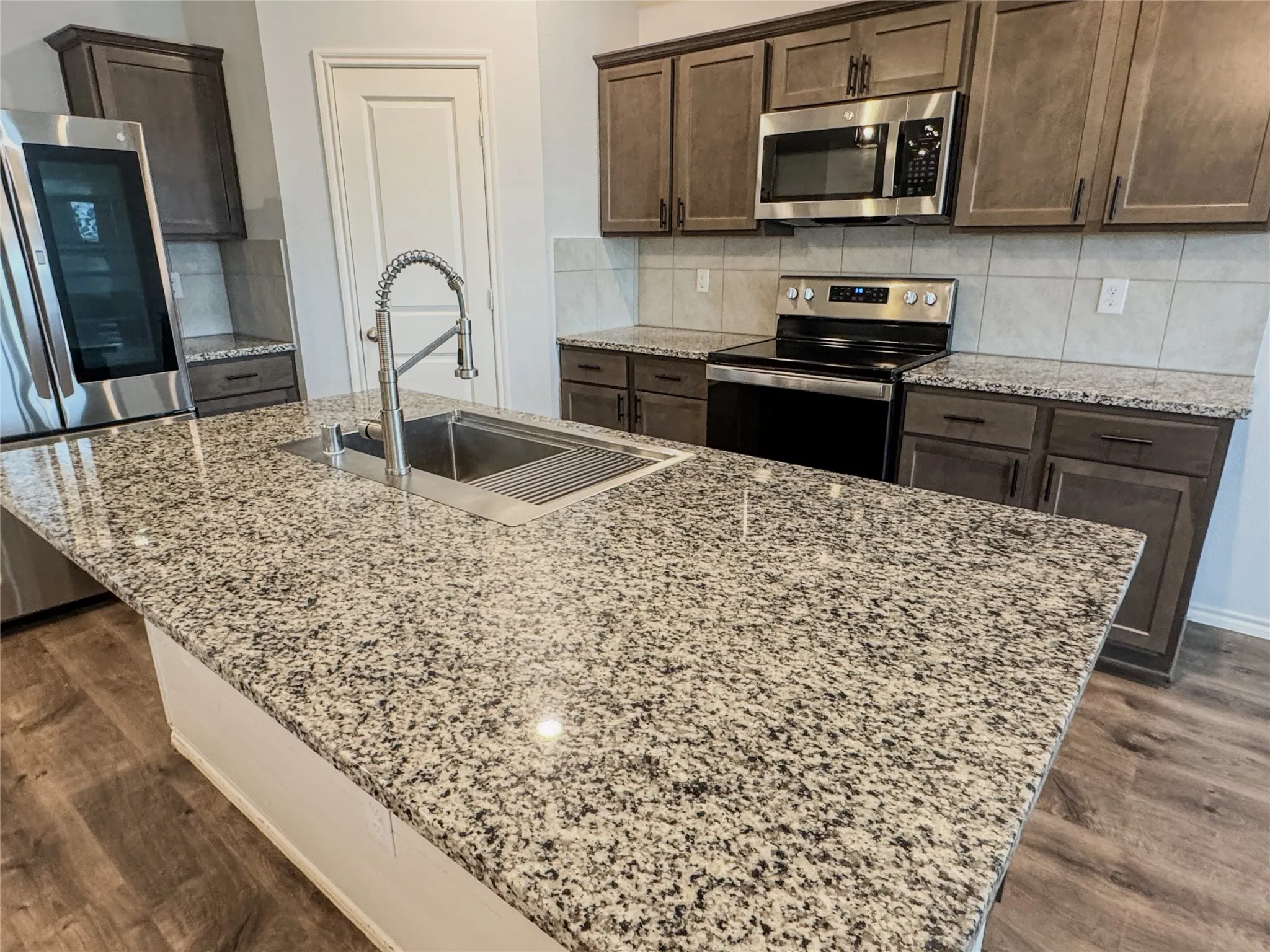 Single Family Residence For Rent in Collin County , 801 Meadow Creek Lane, Josephine, Texas 75189, 4 Bedroom, 2 Bathroom, 2 Garage spaces, 1,708 Sqft, built in 2020, mls#21316696, Real Estate Agent in Josephine, Homes For Rent in Collin county, Homes For Rent in Josephine, Realtor in Josephine Texas, Real Estate Brokerage Independent Realty Texas, Luminita Cordes Realtor
