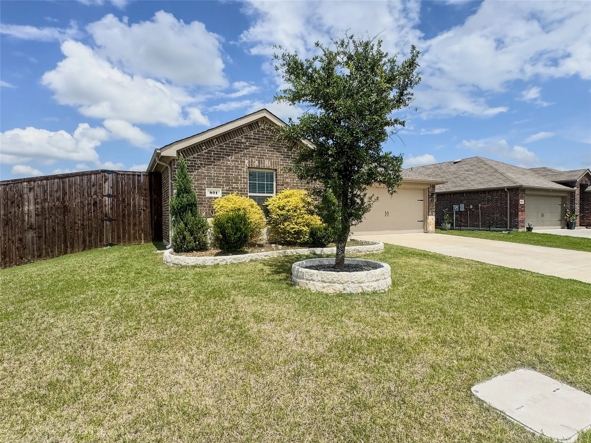 Single Family Residence For Rent in Collin County , 801 Meadow Creek Lane, Josephine, Texas 75189, 4 Bedroom, 2 Bathroom, 2 Garage spaces, 1,708 Sqft, built in 2020, mls#21316696, Real Estate Agent in Josephine, Homes For Rent in Collin county, Homes For Rent in Josephine, Realtor in Josephine Texas, Real Estate Brokerage Independent Realty Texas, Luminita Cordes Realtor