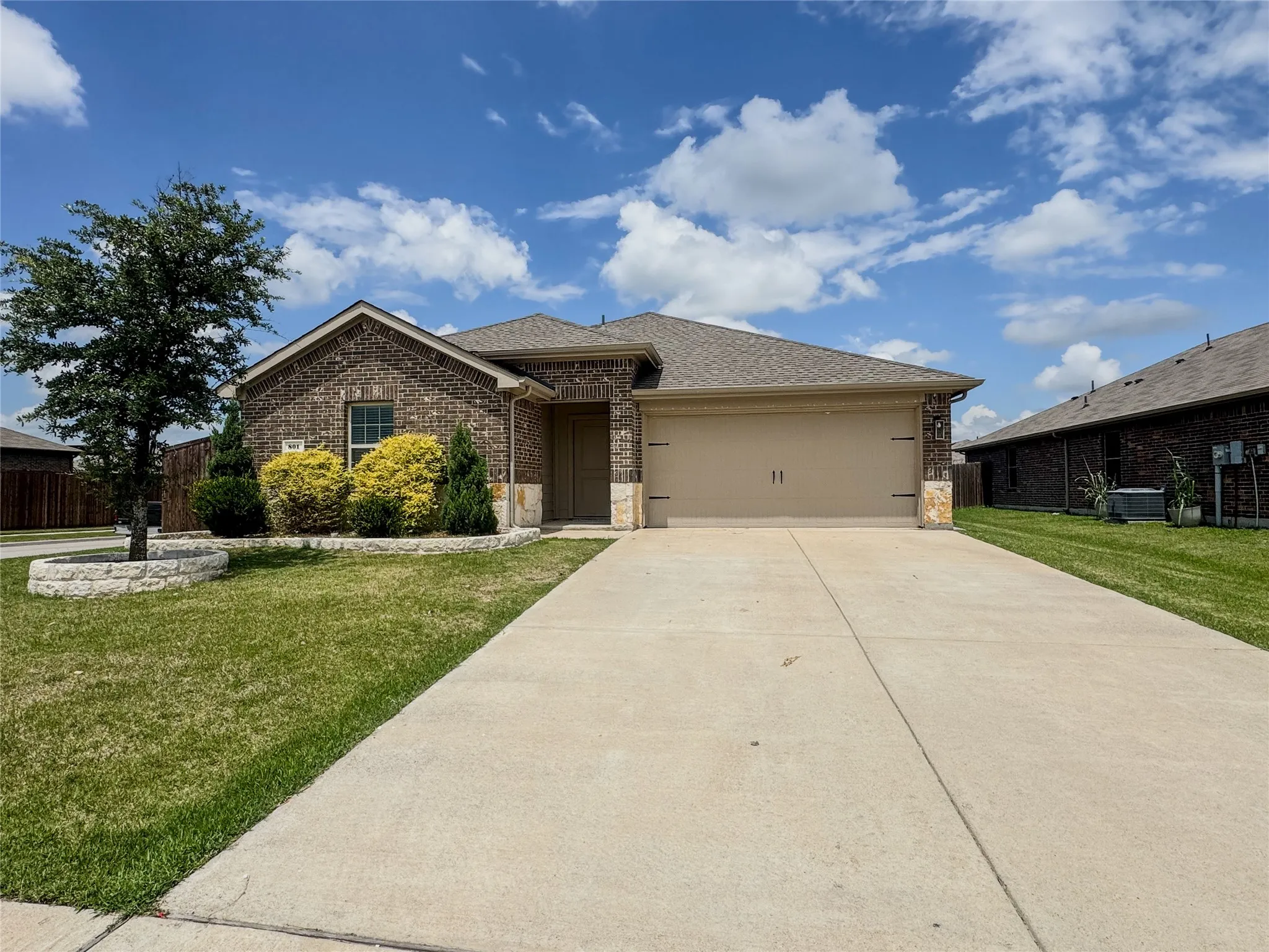 Single Family Residence For Rent in Collin County , 801 Meadow Creek Lane, Josephine, Texas 75189, 4 Bedroom, 2 Bathroom, 2 Garage spaces, 1,708 Sqft, built in 2020, mls#21316696, Real Estate Agent in Josephine, Homes For Rent in Collin county, Homes For Rent in Josephine, Realtor in Josephine Texas, Real Estate Brokerage Independent Realty Texas, Luminita Cordes Realtor