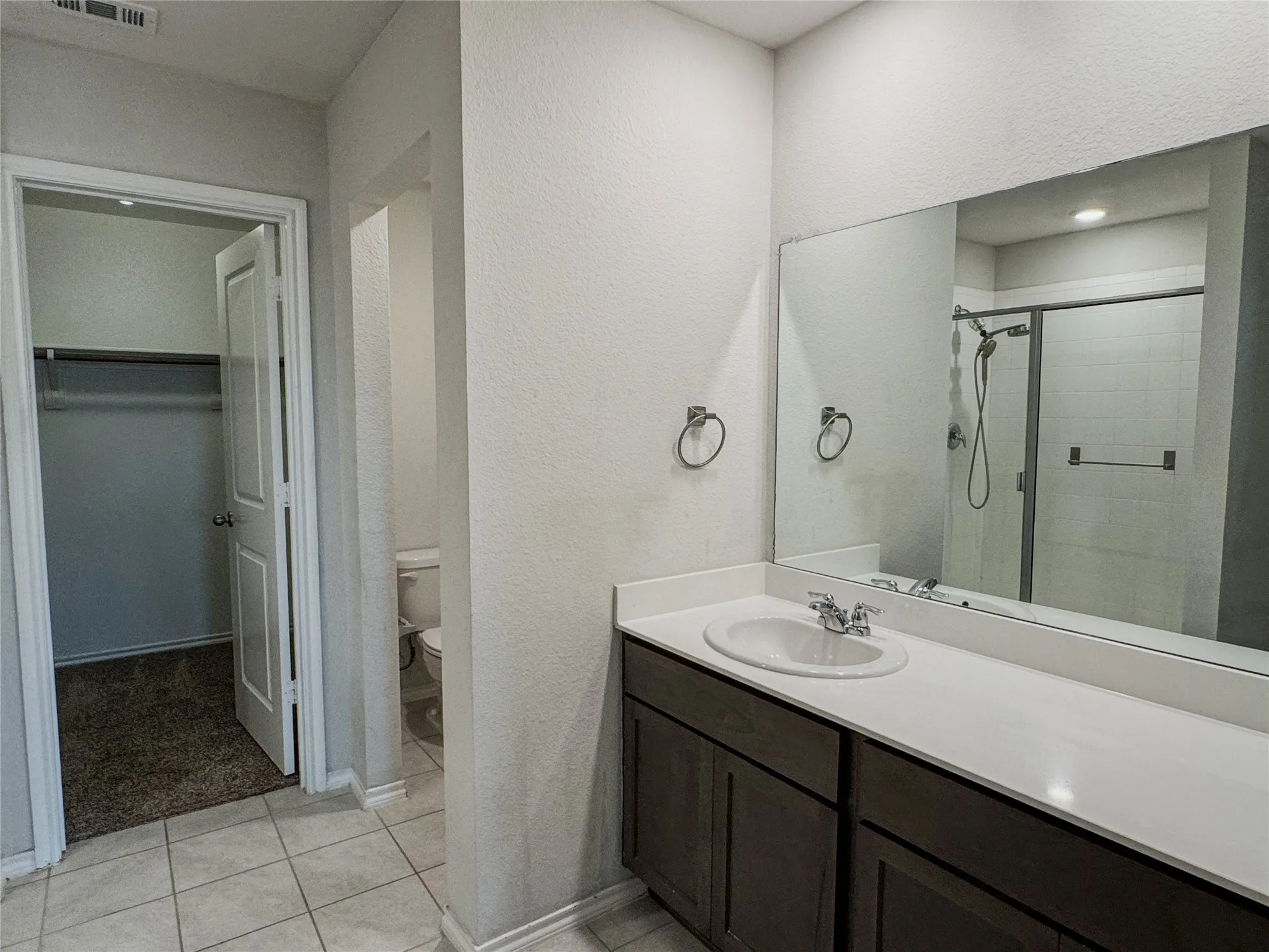Single Family Residence For Rent in Collin County , 801 Meadow Creek Lane, Josephine, Texas 75189, 4 Bedroom, 2 Bathroom, 2 Garage spaces, 1,708 Sqft, built in 2020, mls#21316696, Real Estate Agent in Josephine, Homes For Rent in Collin county, Homes For Rent in Josephine, Realtor in Josephine Texas, Real Estate Brokerage Independent Realty Texas, Luminita Cordes Realtor