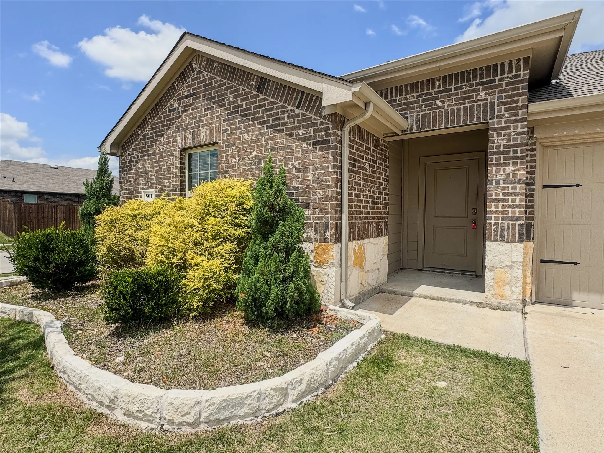 Single Family Residence For Rent in Collin County , 801 Meadow Creek Lane, Josephine, Texas 75189, 4 Bedroom, 2 Bathroom, 2 Garage spaces, 1,708 Sqft, built in 2020, mls#21316696, Real Estate Agent in Josephine, Homes For Rent in Collin county, Homes For Rent in Josephine, Realtor in Josephine Texas, Real Estate Brokerage Independent Realty Texas, Luminita Cordes Realtor