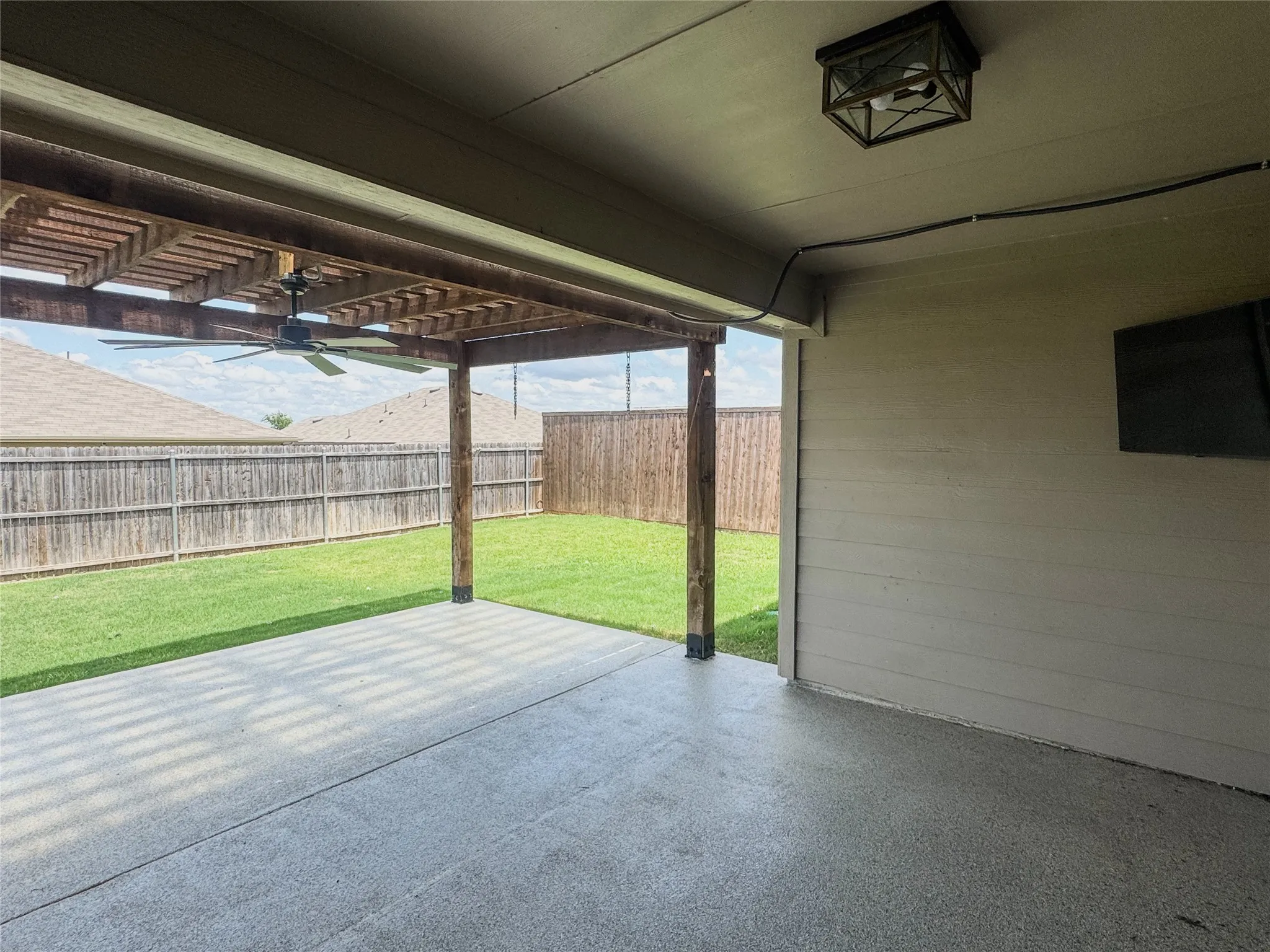 Single Family Residence For Rent in Collin County , 801 Meadow Creek Lane, Josephine, Texas 75189, 4 Bedroom, 2 Bathroom, 2 Garage spaces, 1,708 Sqft, built in 2020, mls#21316696, Real Estate Agent in Josephine, Homes For Rent in Collin county, Homes For Rent in Josephine, Realtor in Josephine Texas, Real Estate Brokerage Independent Realty Texas, Luminita Cordes Realtor