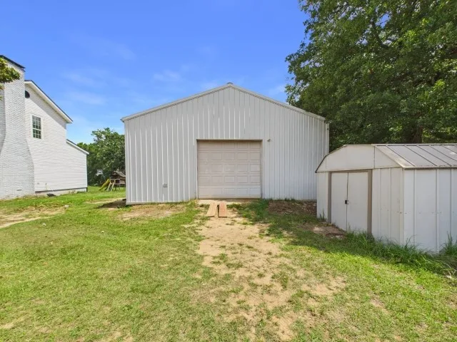 Business For Sale in Van Zandt County , 7574 St Hwy 64, Ben Wheeler, Texas 75754, 0, 0, Garage spaces, 0 Sqft, built in 1984, mls#21316705, Real Estate Agent in Ben Wheeler, Homes For Sale in Van Zandt county, Homes For Sale in Ben Wheeler, Realtor in Ben Wheeler Texas, Real Estate Brokerage Independent Realty Texas, Luminita Cordes Realtor