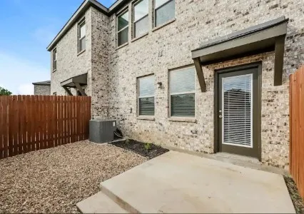 Townhouse For Rent in Tarrant County , 761 Bonnet Trail, Arlington, Texas 76001, 3 Bedroom, 3 Bathroom, 1 Garage spaces, 1,661 Sqft, built in 2023, mls#21316726, Real Estate Agent in Arlington, Homes For Rent in Tarrant county, Homes For Rent in Arlington, Realtor in Arlington Texas, Real Estate Brokerage Independent Realty Texas, Luminita Cordes Realtor