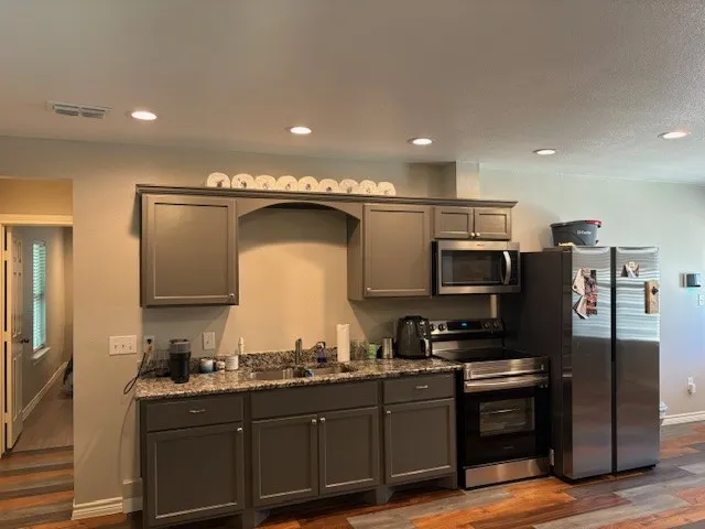 Duplex For Rent in Dallas County , 8714 Quinn Street B, Dallas, Texas 75217, 2 Bedroom, 2 Bathroom, Garage spaces, 1,090 Sqft, built in 1962, mls#21316737, Real Estate Agent in Dallas, Homes For Rent in Dallas county, Homes For Rent in Dallas, Realtor in Dallas Texas, Real Estate Brokerage Independent Realty Texas, Luminita Cordes Realtor