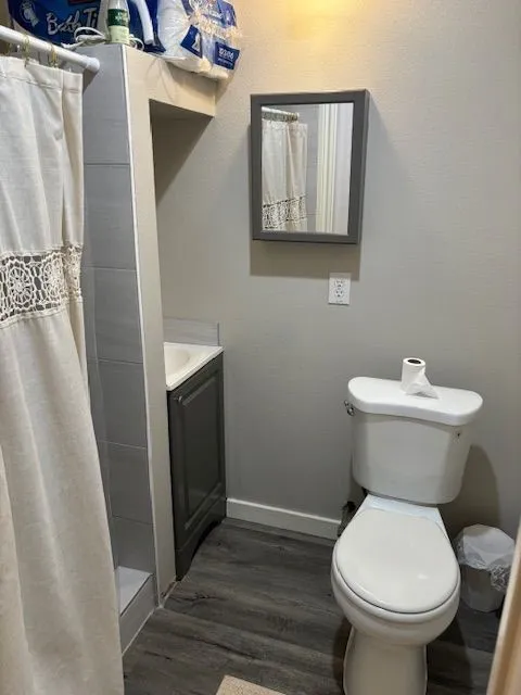 Duplex For Rent in Dallas County , 8714 Quinn Street B, Dallas, Texas 75217, 2 Bedroom, 2 Bathroom, Garage spaces, 1,090 Sqft, built in 1962, mls#21316737, Real Estate Agent in Dallas, Homes For Rent in Dallas county, Homes For Rent in Dallas, Realtor in Dallas Texas, Real Estate Brokerage Independent Realty Texas, Luminita Cordes Realtor
