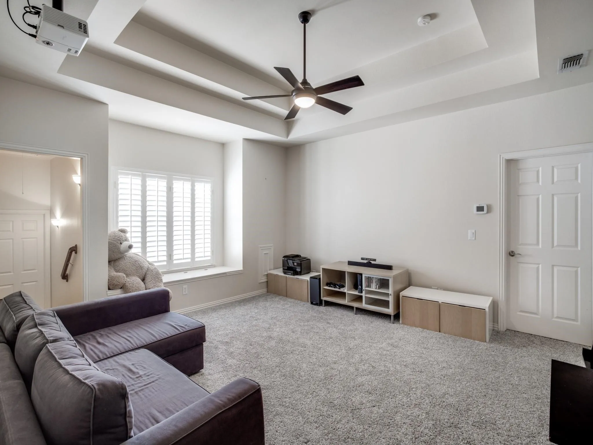 Single Family Residence For Rent in Collin County , 5860 Red Hill Lane, Frisco, Texas 75034, 4 Bedroom, 5 Bathroom, 3 Garage spaces, 3,615 Sqft, built in 1999, mls#21300336, Real Estate Agent in Frisco, Homes For Rent in Collin county, Homes For Rent in Frisco, Realtor in Frisco Texas, Real Estate Brokerage Independent Realty Texas, Luminita Cordes Realtor