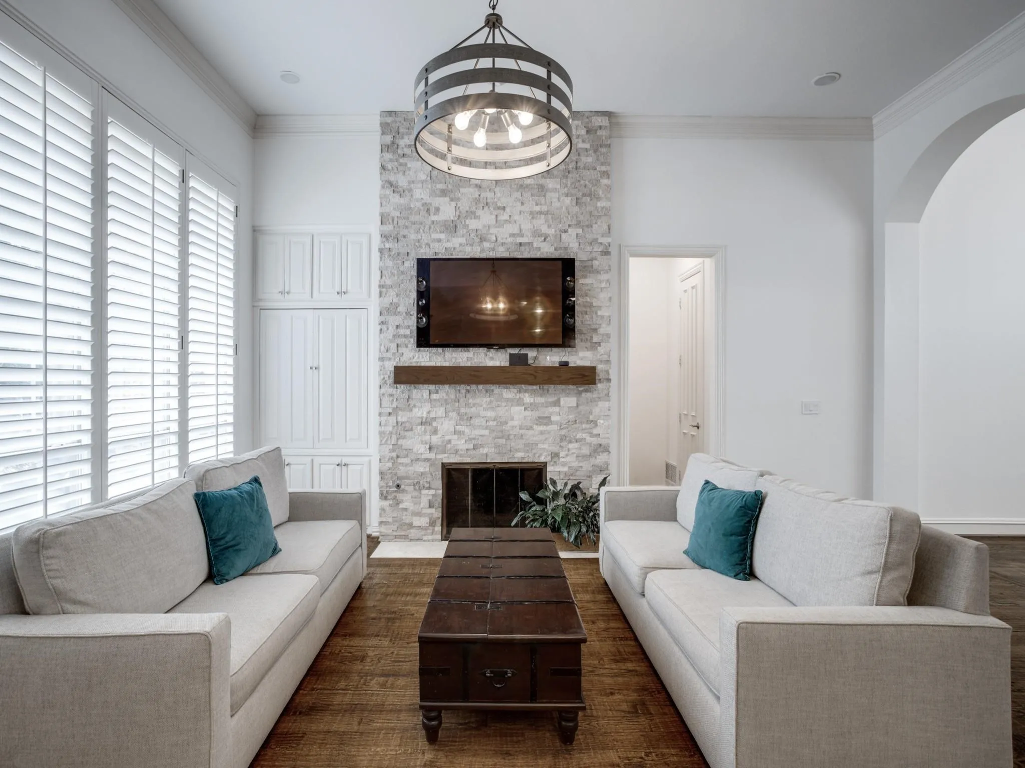 Single Family Residence For Rent in Collin County , 5860 Red Hill Lane, Frisco, Texas 75034, 4 Bedroom, 5 Bathroom, 3 Garage spaces, 3,615 Sqft, built in 1999, mls#21300336, Real Estate Agent in Frisco, Homes For Rent in Collin county, Homes For Rent in Frisco, Realtor in Frisco Texas, Real Estate Brokerage Independent Realty Texas, Luminita Cordes Realtor