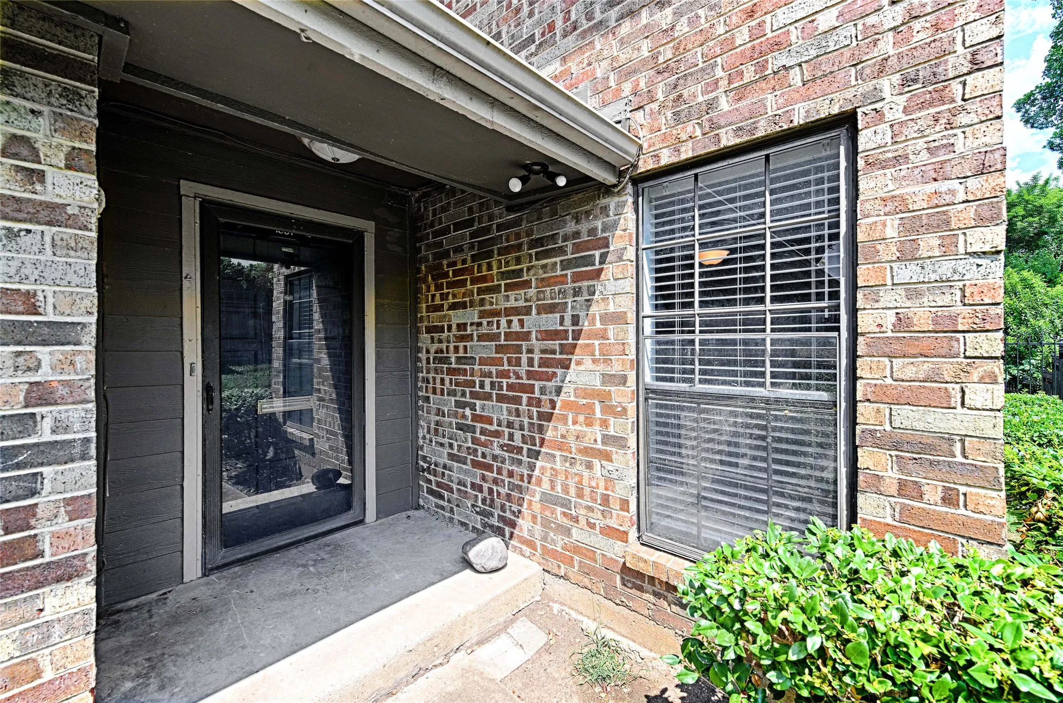 Condominium For Sale in Dallas County , 15889 Preston Road 1001, Dallas, Texas 75248, 2 Bedroom, 2 Bathroom, Garage spaces, 1,443 Sqft, built in 1983, mls#21316766, Real Estate Agent in Dallas, Homes For Sale in Dallas county, Homes For Sale in Dallas, Realtor in Dallas Texas, Real Estate Brokerage Independent Realty Texas, Luminita Cordes Realtor